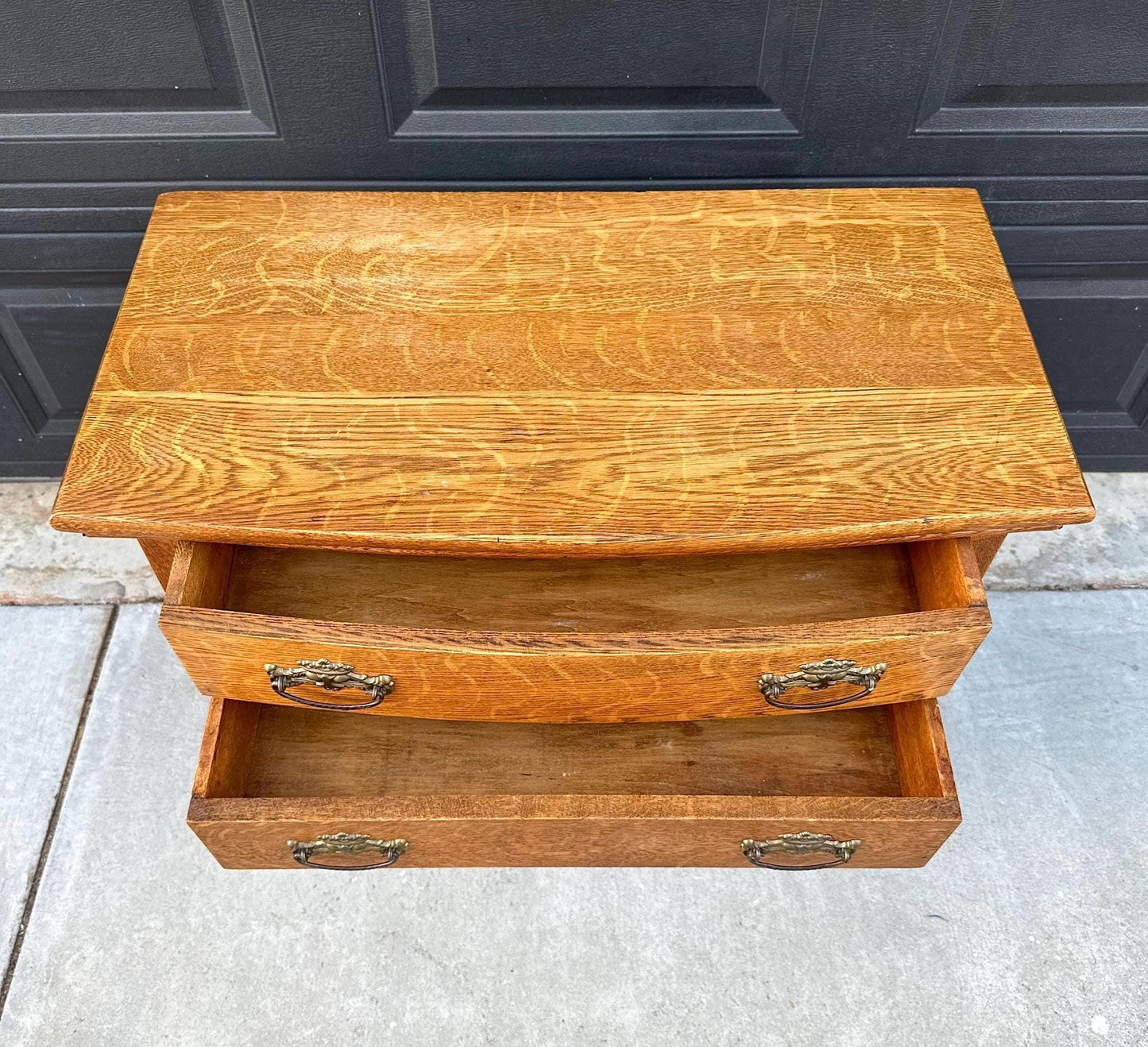 Antique Early 1900's Solid Tiger Oak Accent Storage Arts & Crafts Chest Drawers on Casters
