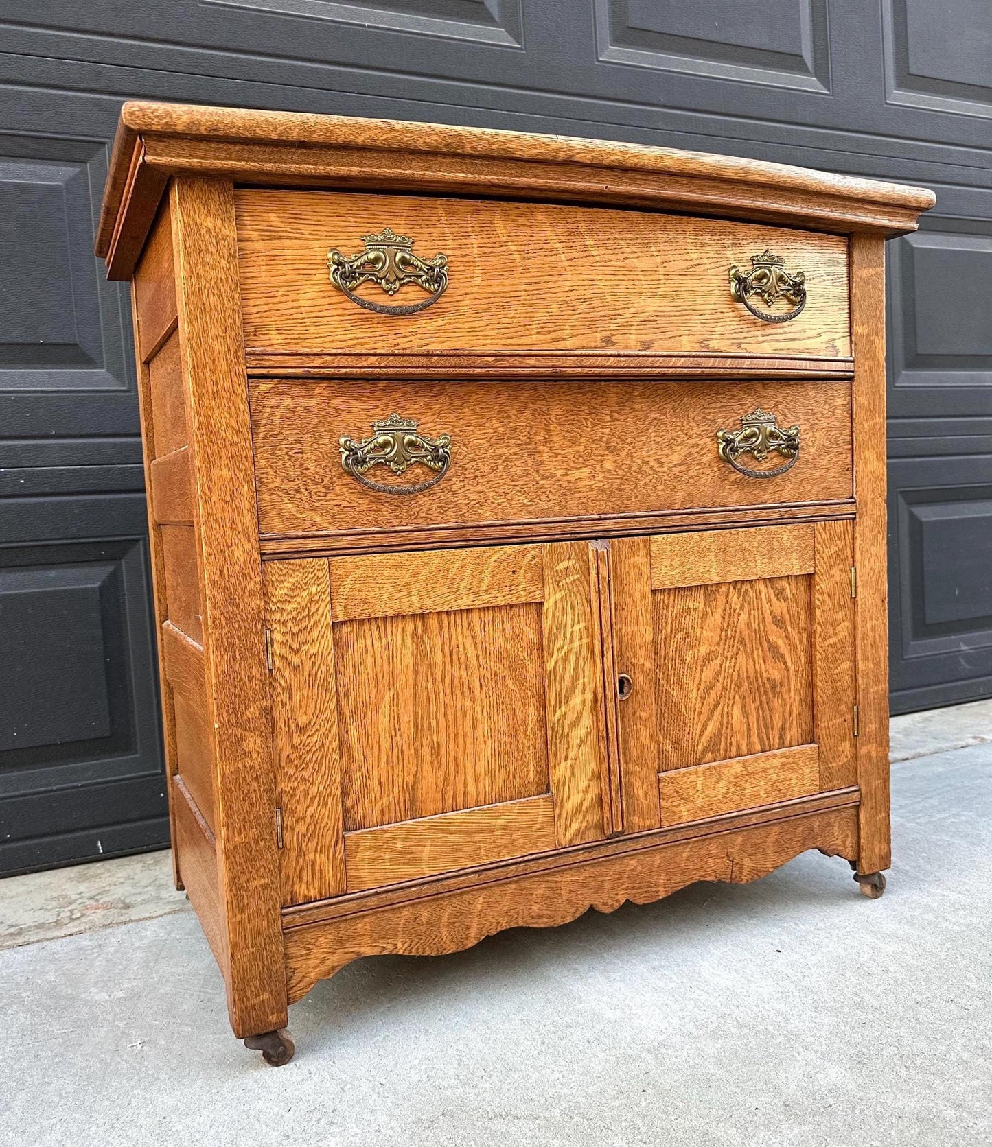 Antique Early 1900's Solid Tiger Oak Accent Storage Arts & Crafts Chest Drawers on Casters