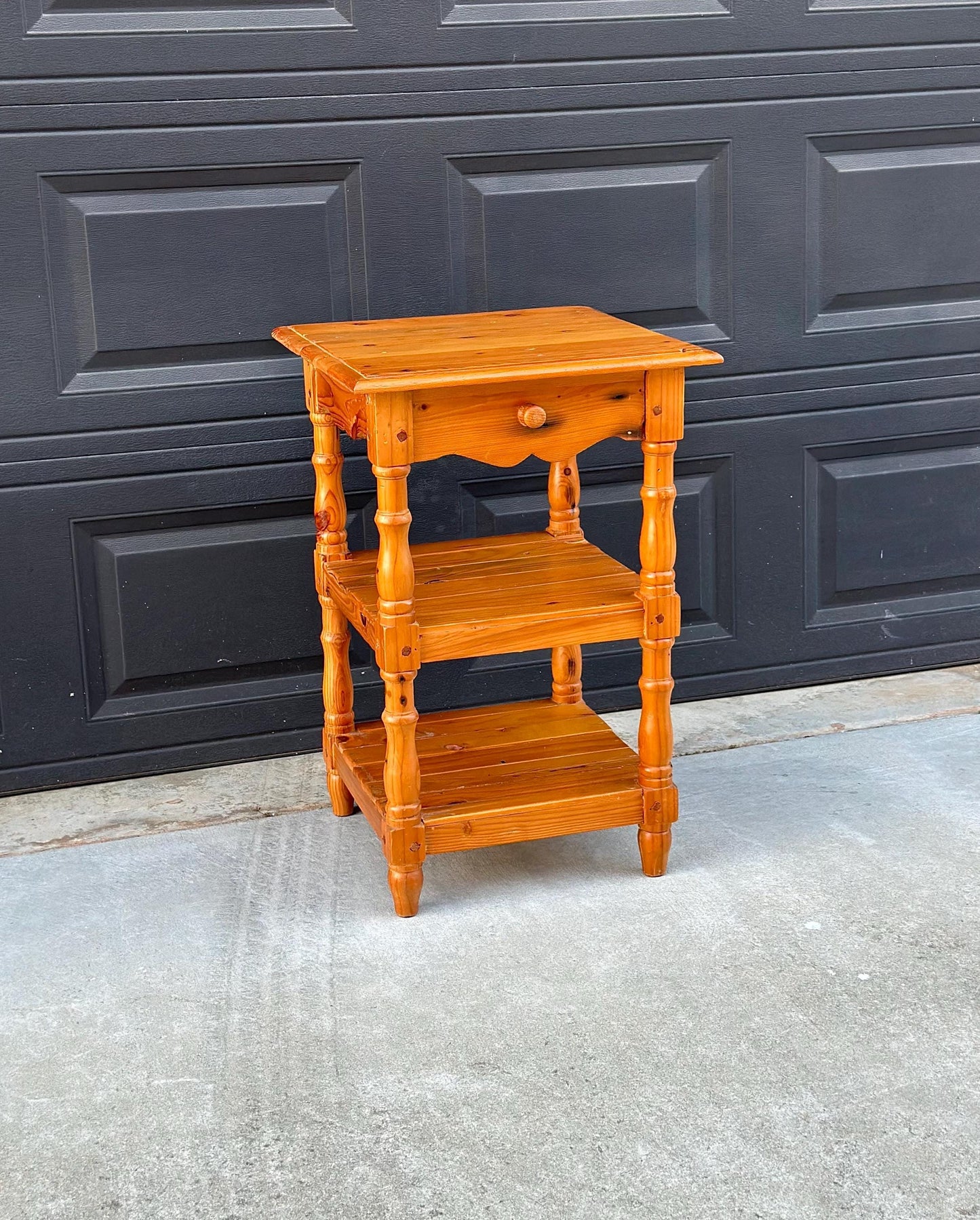 Vintage Mid 1900's Solid Wood Spindle Leg Single Drawer End Table