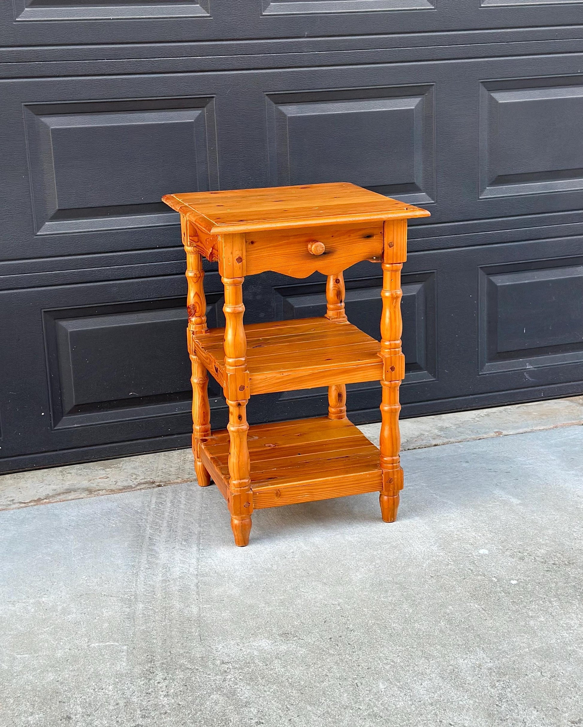 Vintage Mid 1900's Solid Wood Spindle Leg Single Drawer End Table