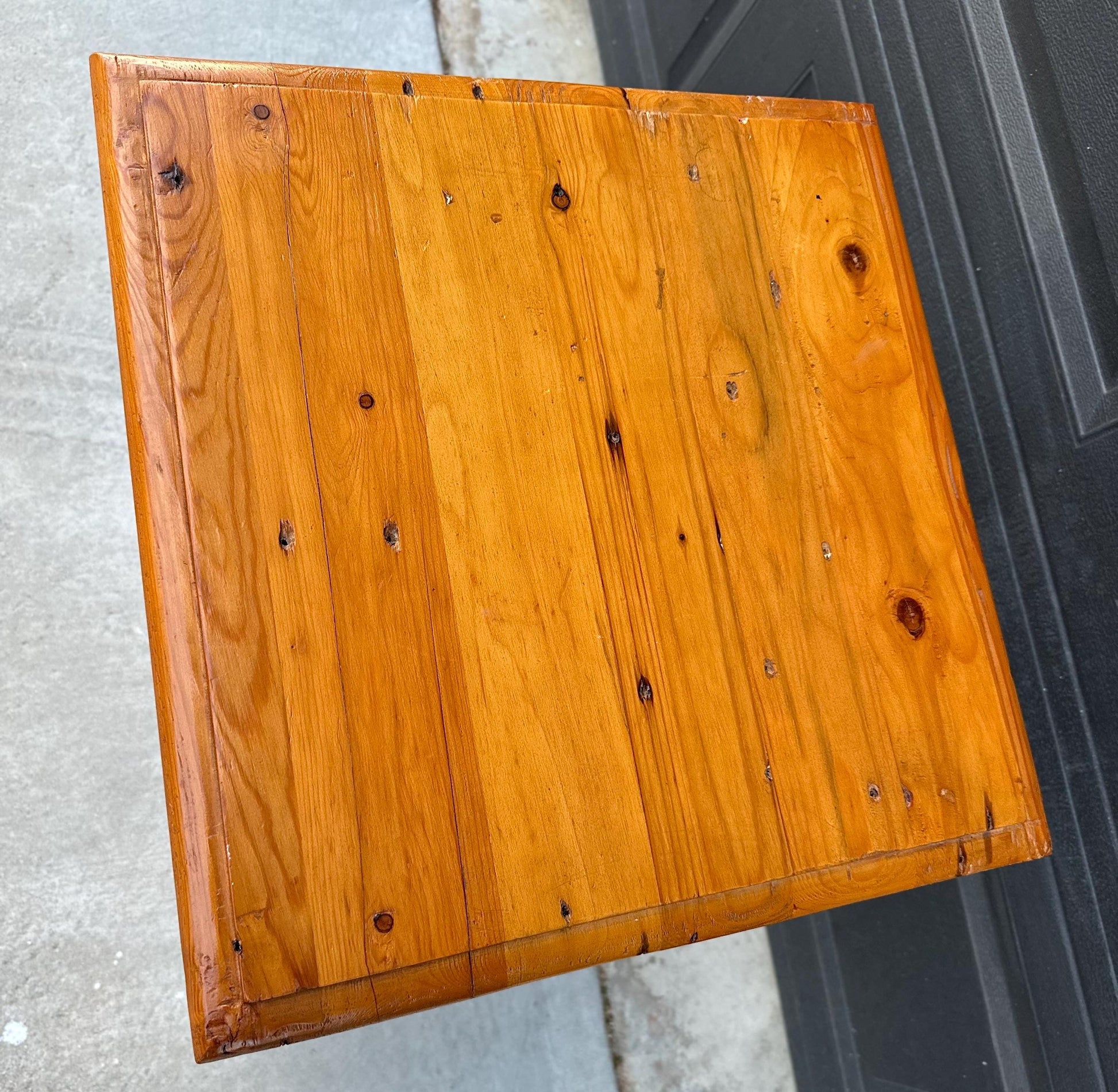 Vintage Mid 1900's Solid Wood Spindle Leg Single Drawer End Table