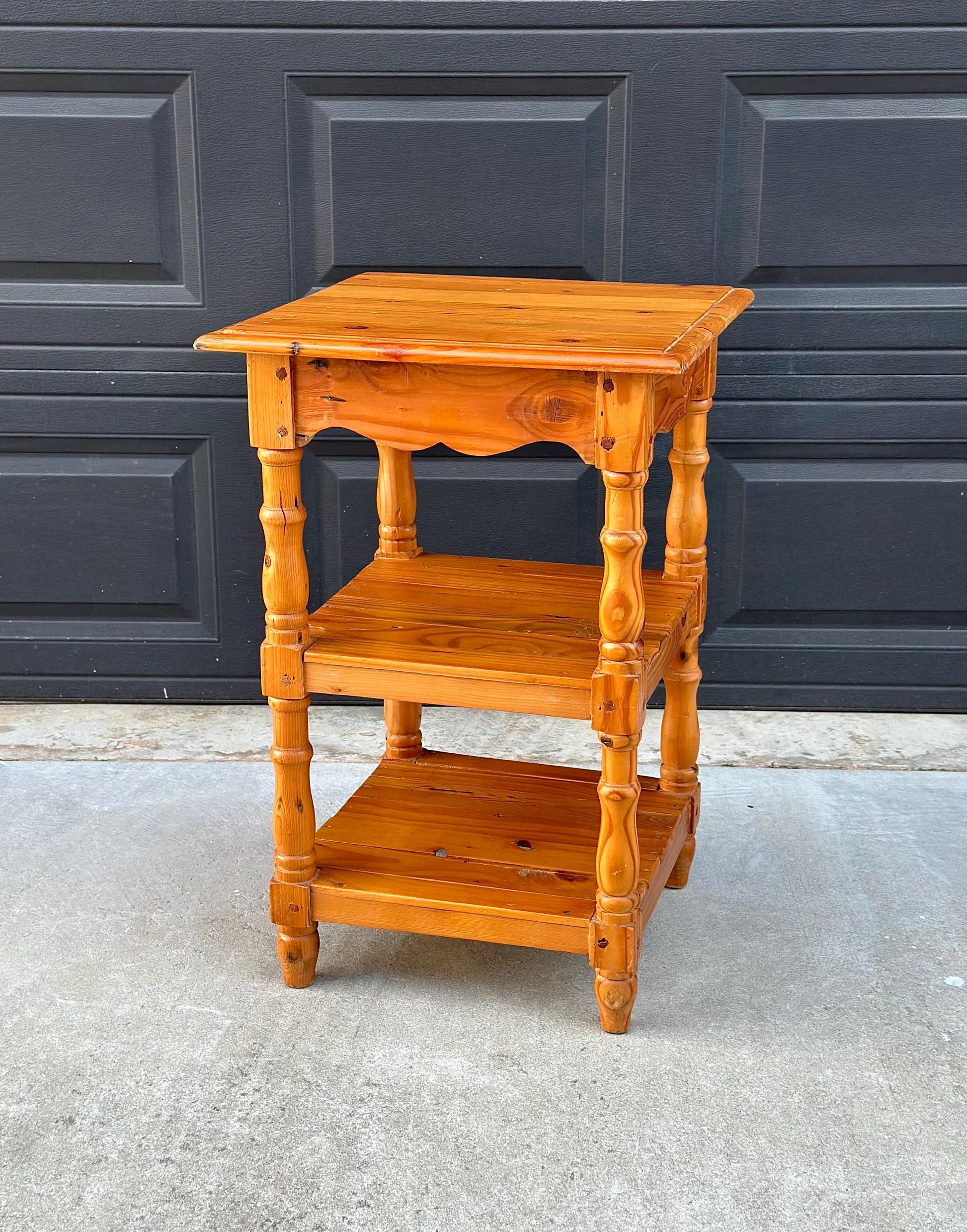 Vintage Mid 1900's Solid Wood Spindle Leg Single Drawer End Table