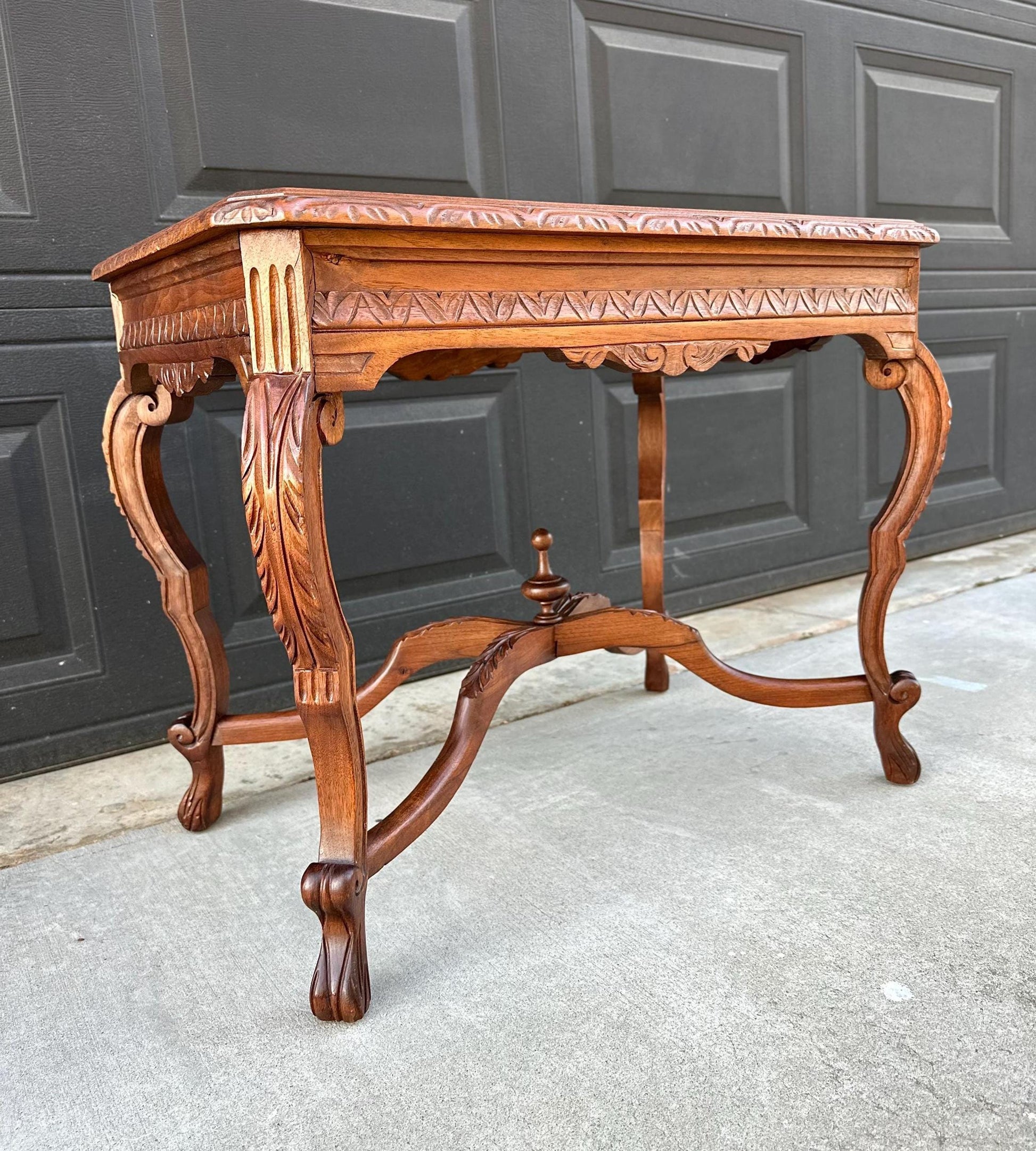 Antique Early 1900's Ornate Walnut Solid Wood Petite Coffee Tea Table