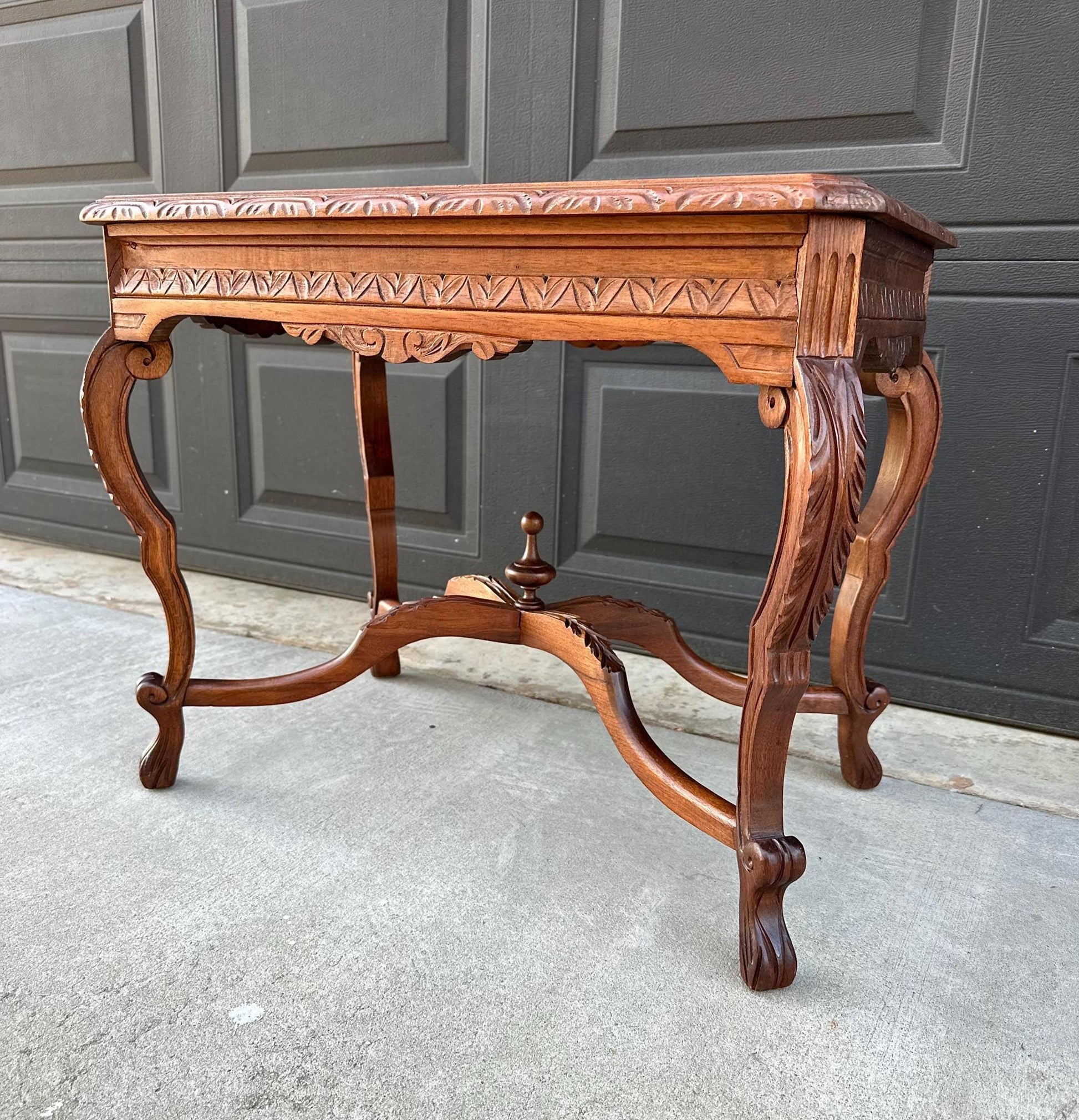 Antique Early 1900's Ornate Walnut Solid Wood Petite Coffee Tea Table