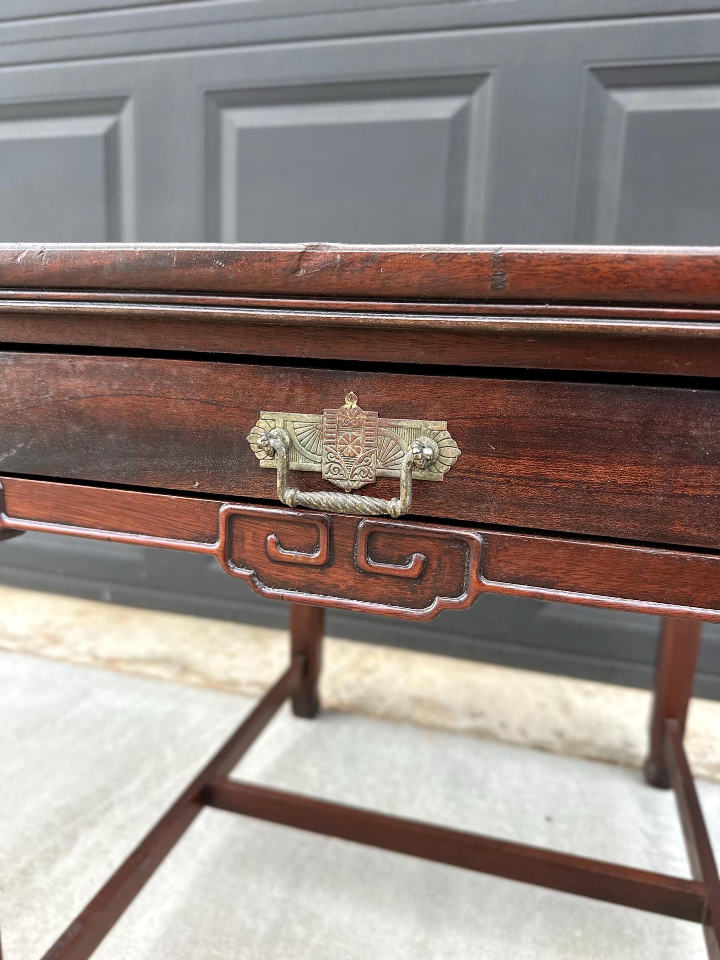Vintage Mid 1900's Traditional Chinese Chippendale Single Drawer Mahogany Wood End Table