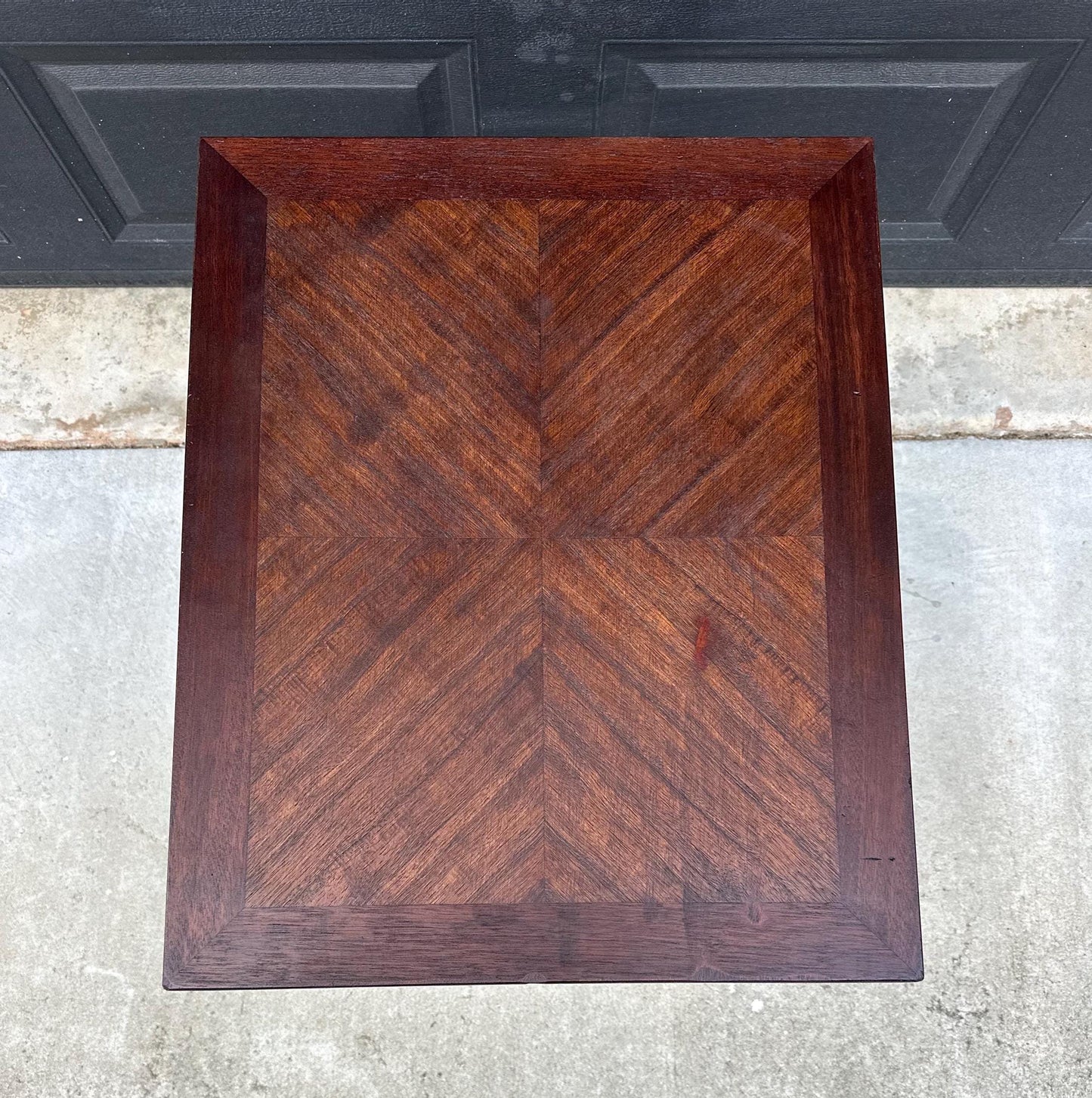 Vintage Mid 1900's Traditional Chinese Chippendale Single Drawer Mahogany Wood End Table