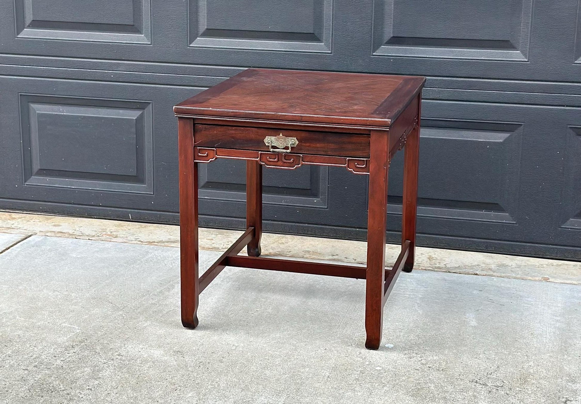 Vintage Mid 1900's Traditional Chinese Chippendale Single Drawer Mahogany Wood End Table
