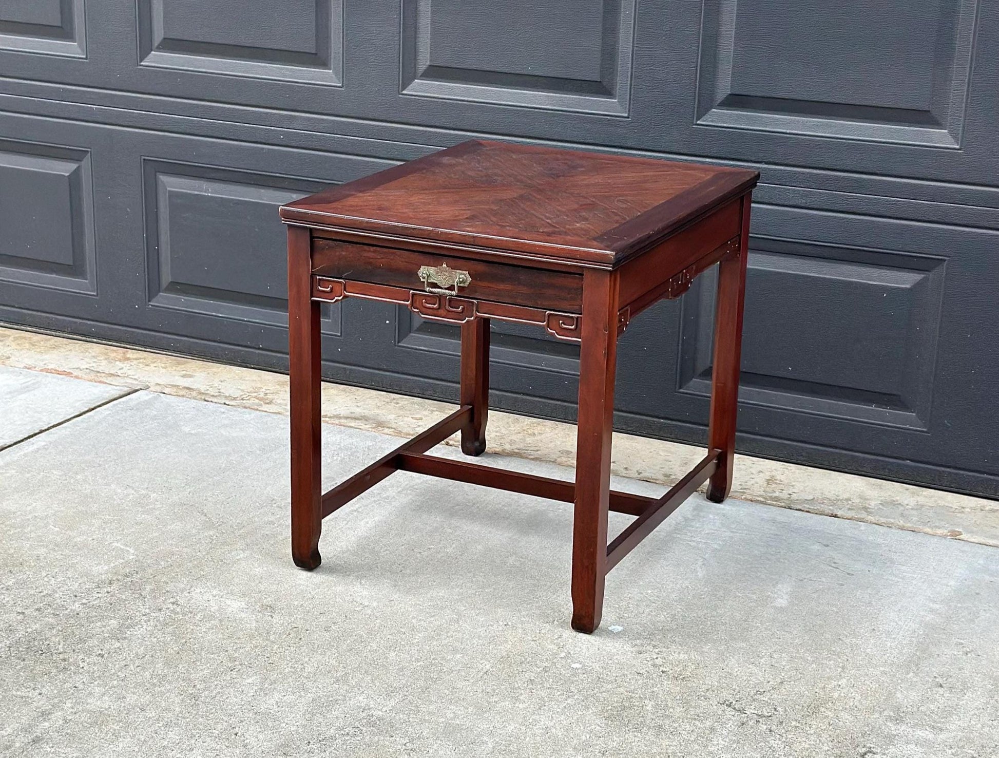 Vintage Mid 1900's Traditional Chinese Chippendale Single Drawer Mahogany Wood End Table