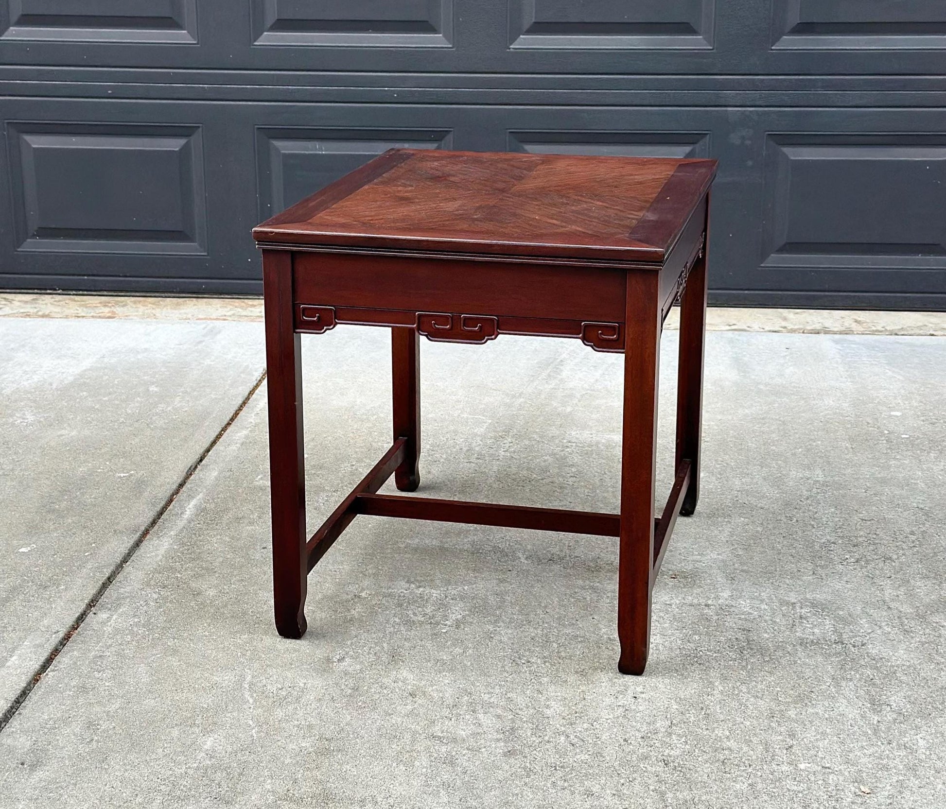 Vintage Mid 1900's Traditional Chinese Chippendale Single Drawer Mahogany Wood End Table