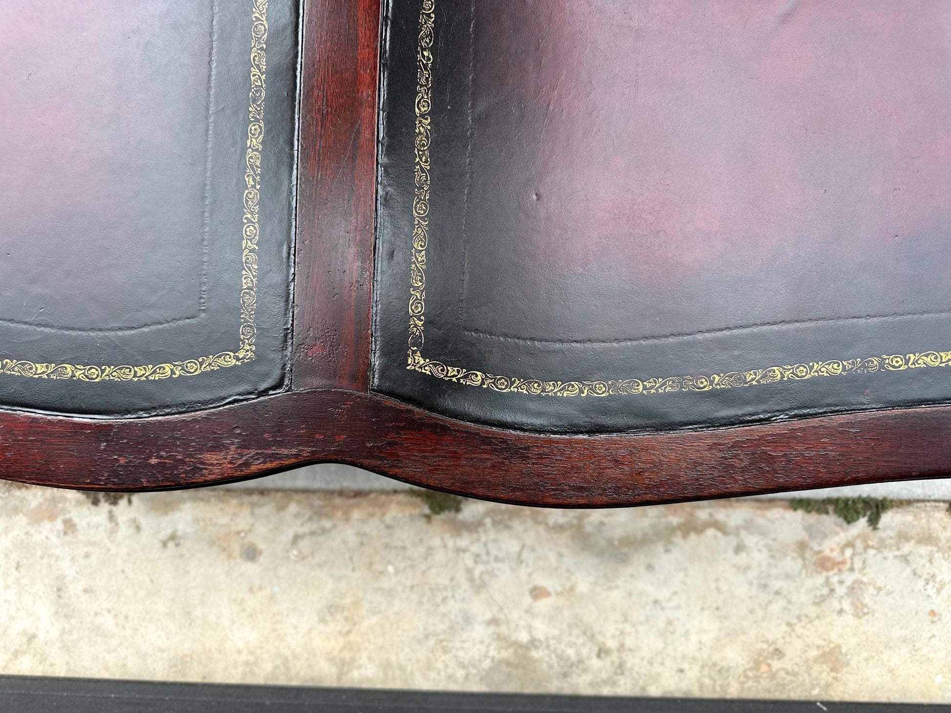 Vintage Early 20th C Carved Mahogany & Inset Leather Open Shelf Solid Wood Coffee Table
