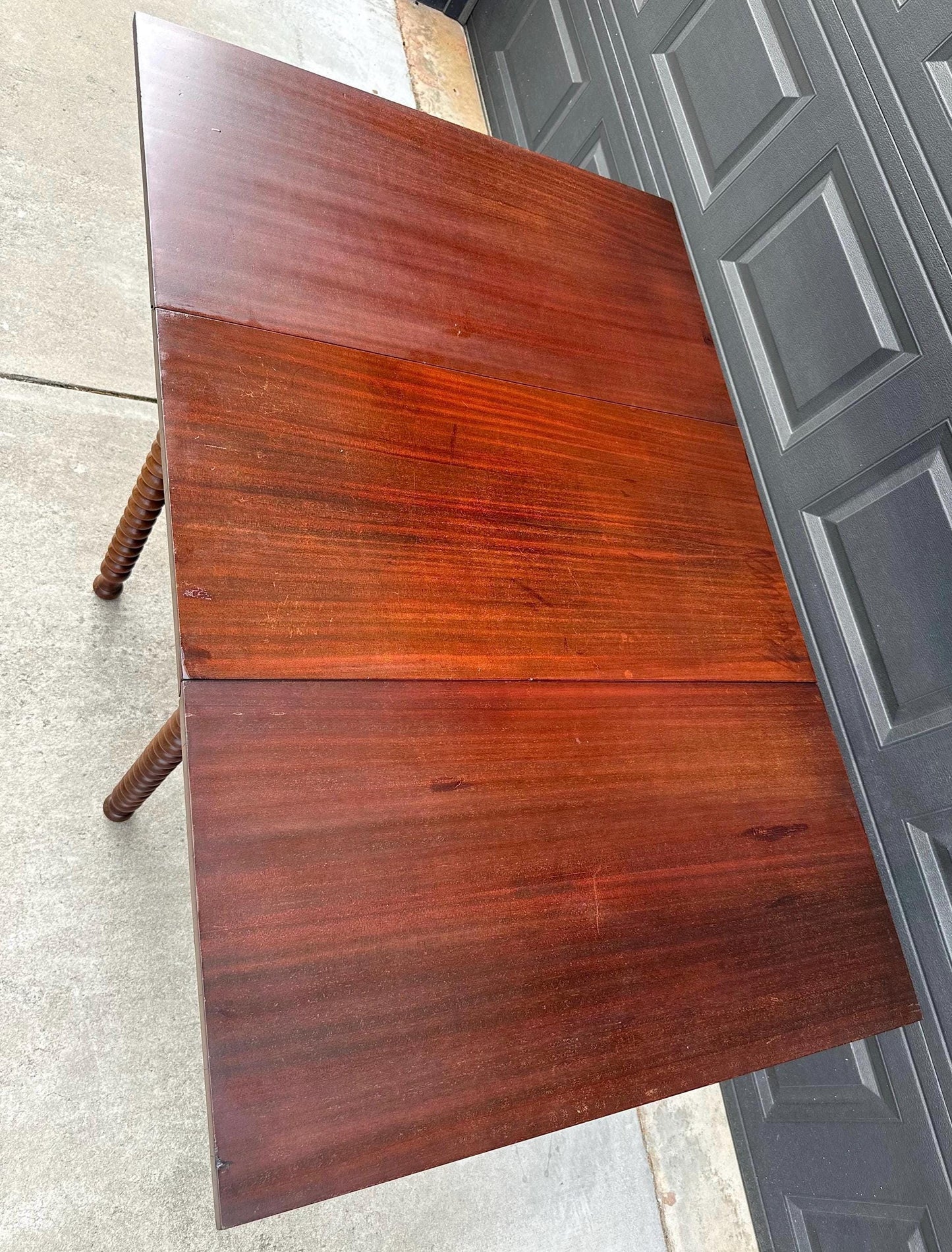 Vintage Late 19th Century Spindle Leg Victorian Mahogany Wood Gateleg Practical Dining Table