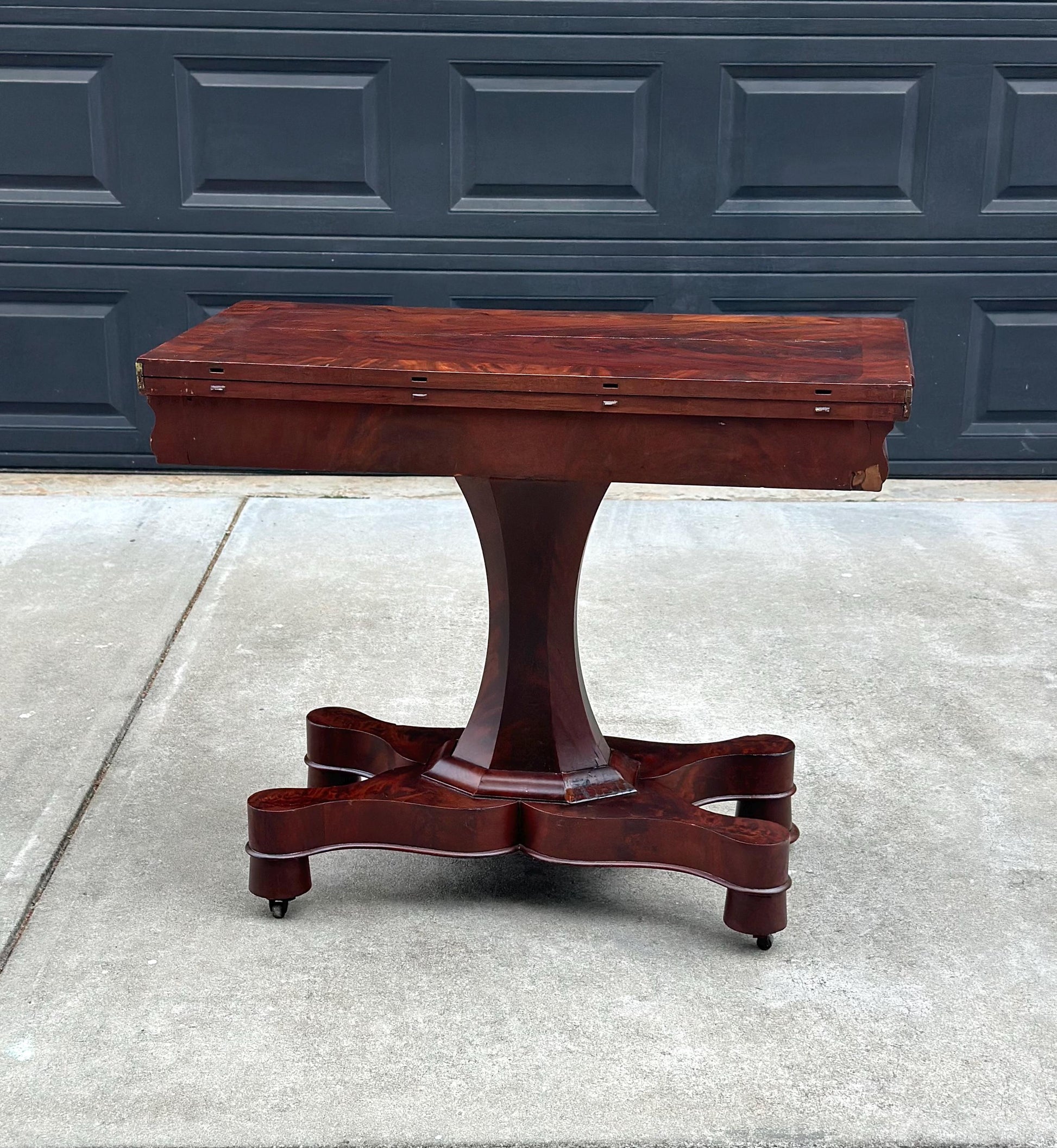 Antique Early 19th C Crotch Mahogany Wood Victorian Expanding Console Accent Table on Casters