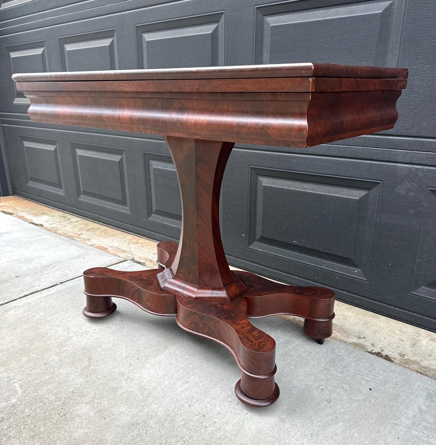 Antique Early 19th C Crotch Mahogany Wood Victorian Expanding Console Accent Table on Casters
