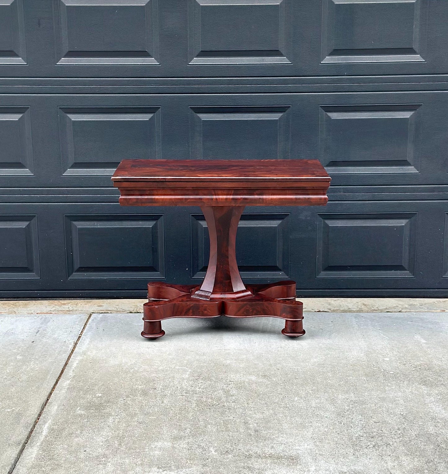 Antique Early 19th C Crotch Mahogany Wood Victorian Expanding Console Accent Table on Casters