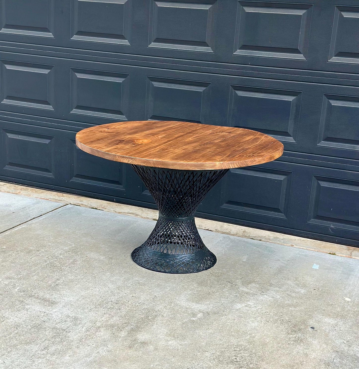Vintage Mid Century Russell Woodard Spun Fiberglass & Oak Solid Wood Round Bistro Dining Table 47" Diameter