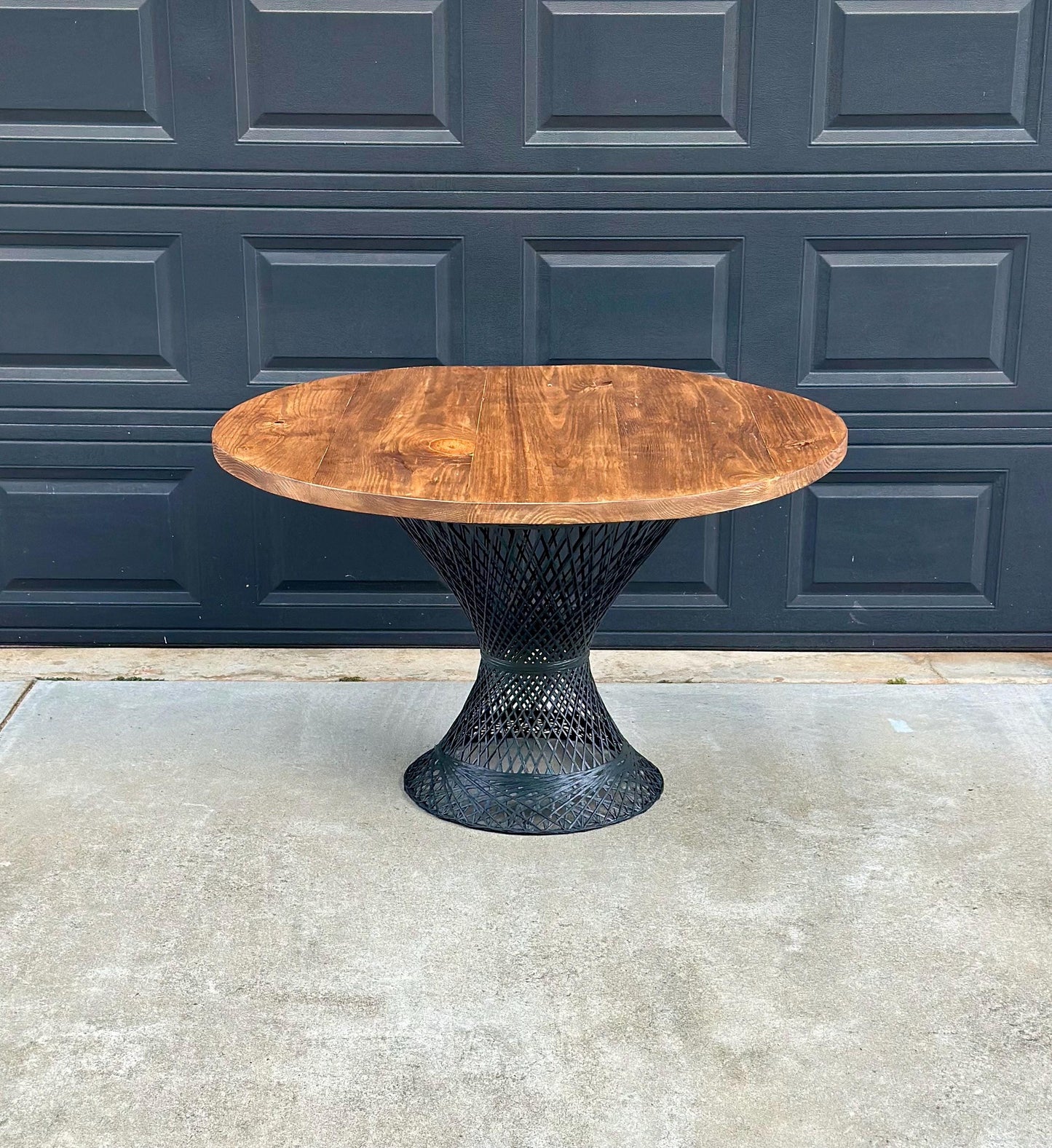 Vintage Mid Century Russell Woodard Spun Fiberglass & Oak Solid Wood Round Bistro Dining Table 47" Diameter
