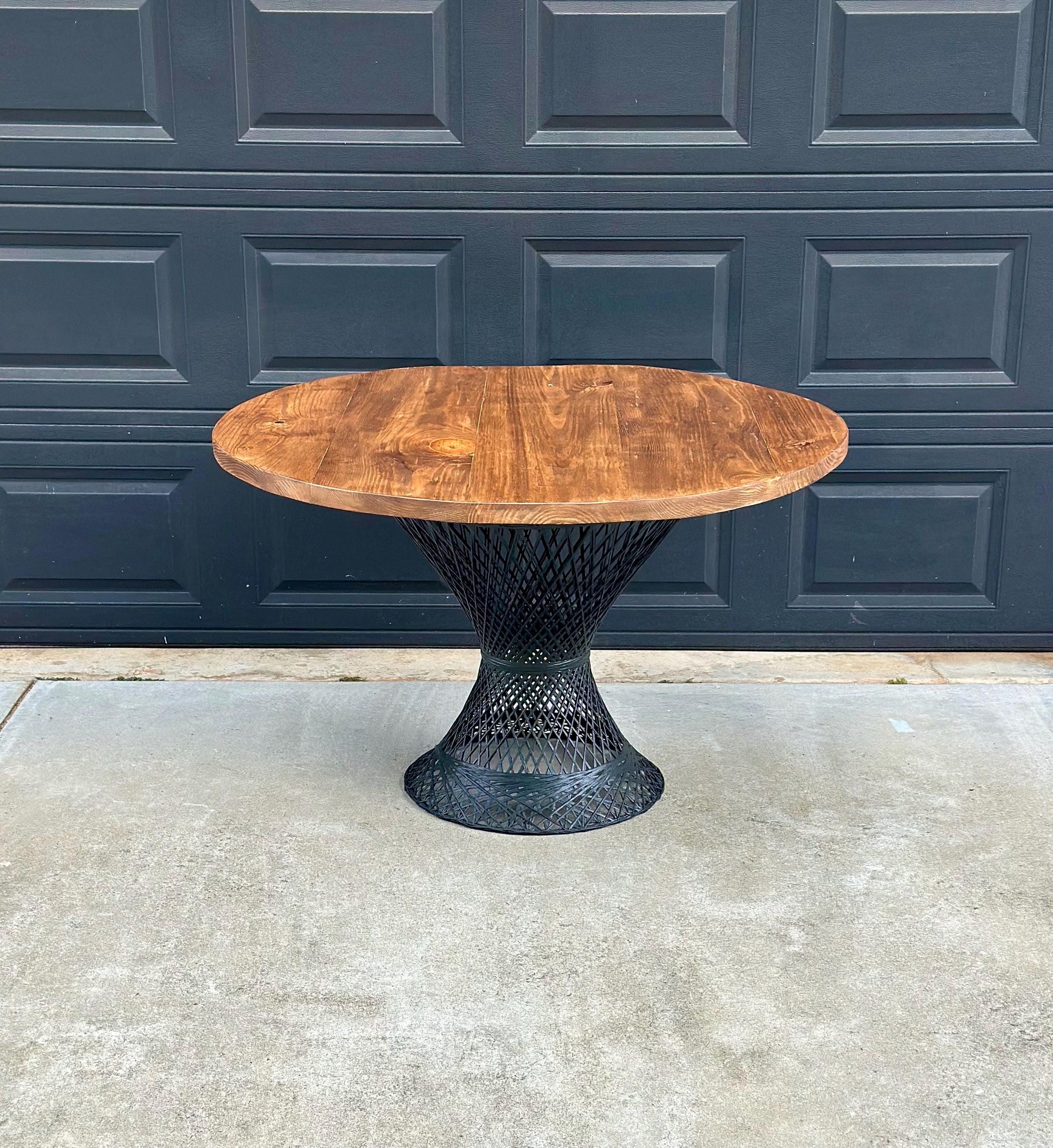 Vintage Mid Century Russell Woodard Spun Fiberglass & Oak Solid Wood Round Bistro Dining Table 47" Diameter