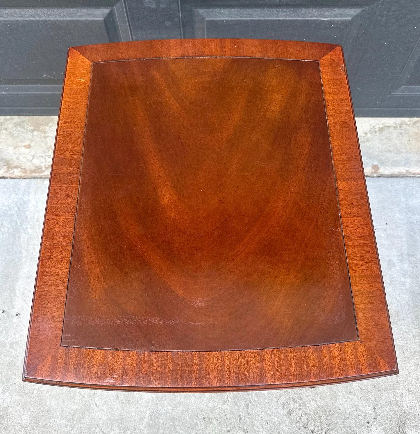 Vintage Mid 1900s Traditional Inlaid Mahogany End Table on Casters 22" Wide