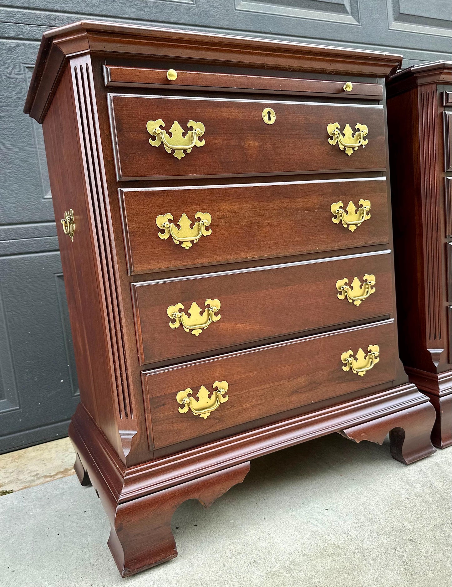 Vintage Solid Mahogany Wood Four Drawer Traditional Bedside Chests with Pull Out Tray - a Pair
