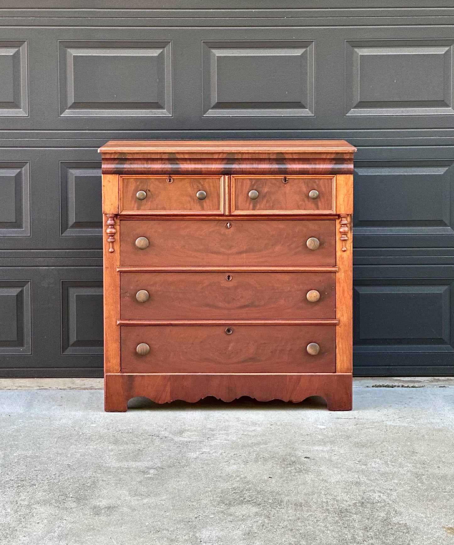 Antique Mid 19th Century Eastlake Bookmatched Mahogany Five Drawer Accent Dresser Chest 40.5" Wide