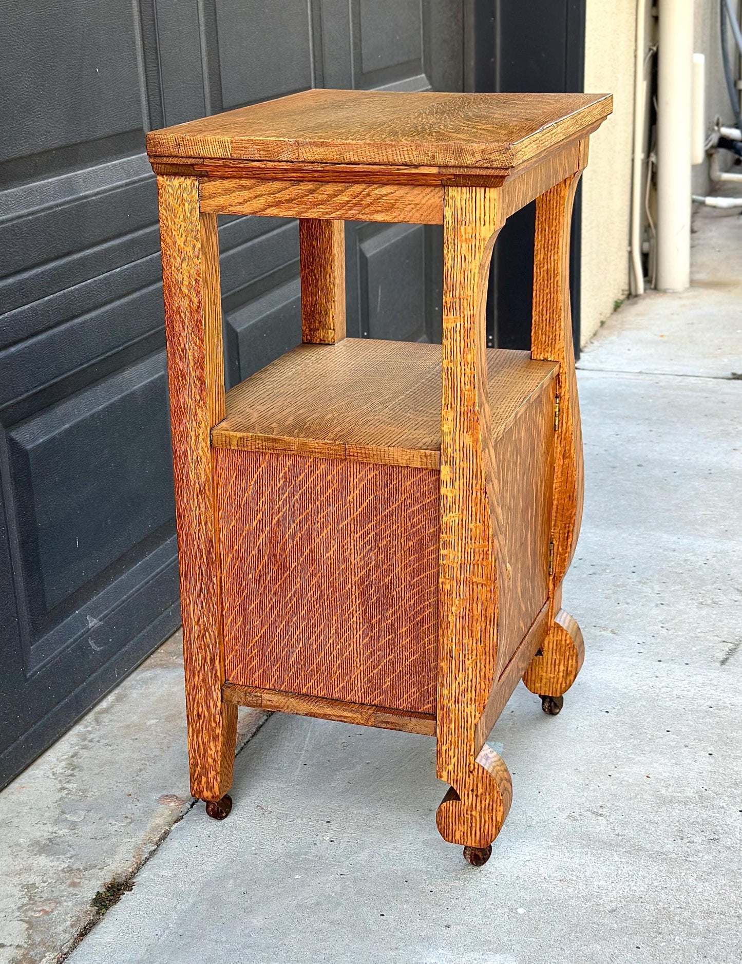 Antique Early 20th C Quarter Sawn Oak Wood Open Shelf Accent Cabinet on Casters 18" Wide