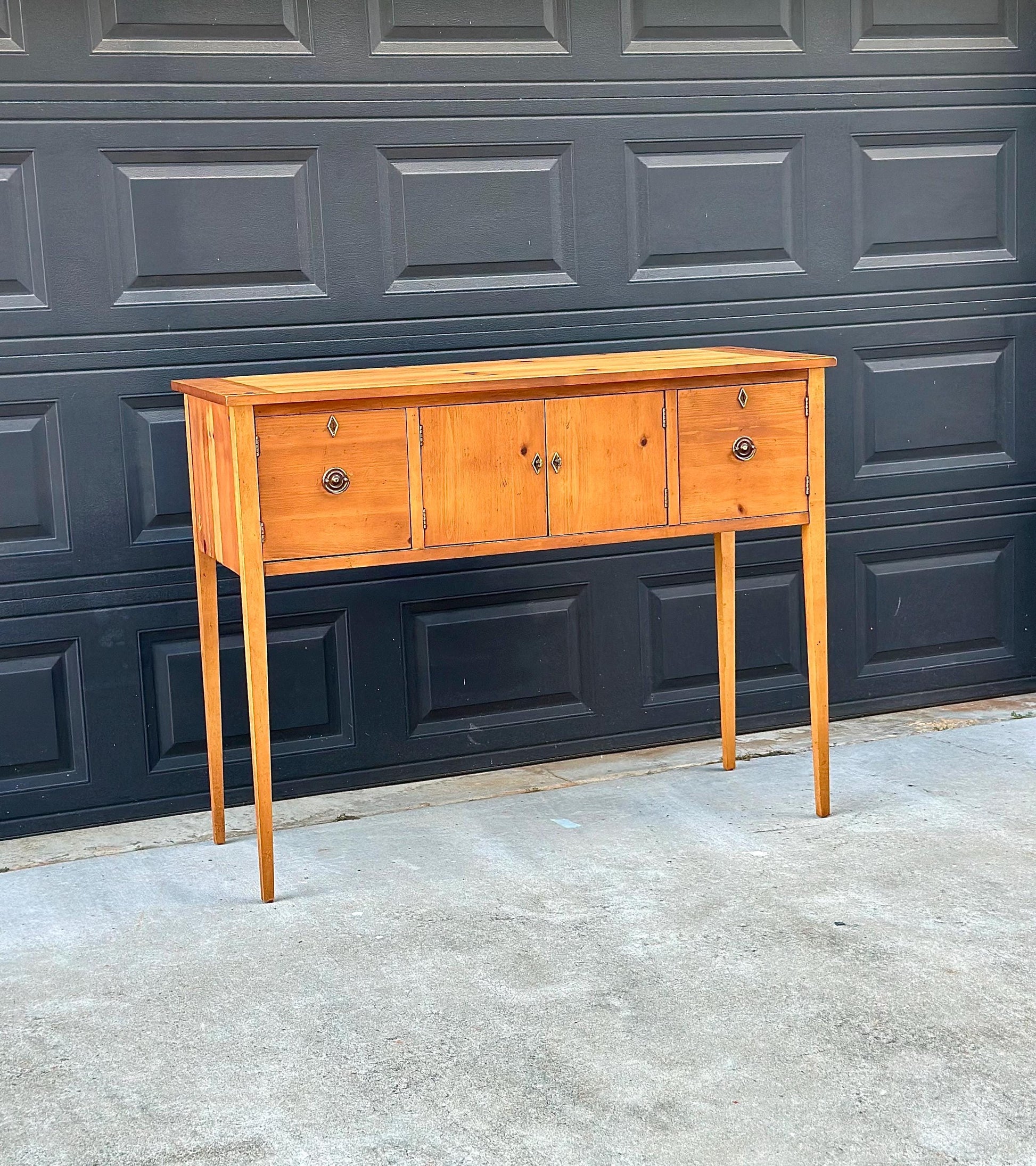 Vintage Lane Solid Pine Wood Huntboard Console Cabinet | Museum of American Folk Art
