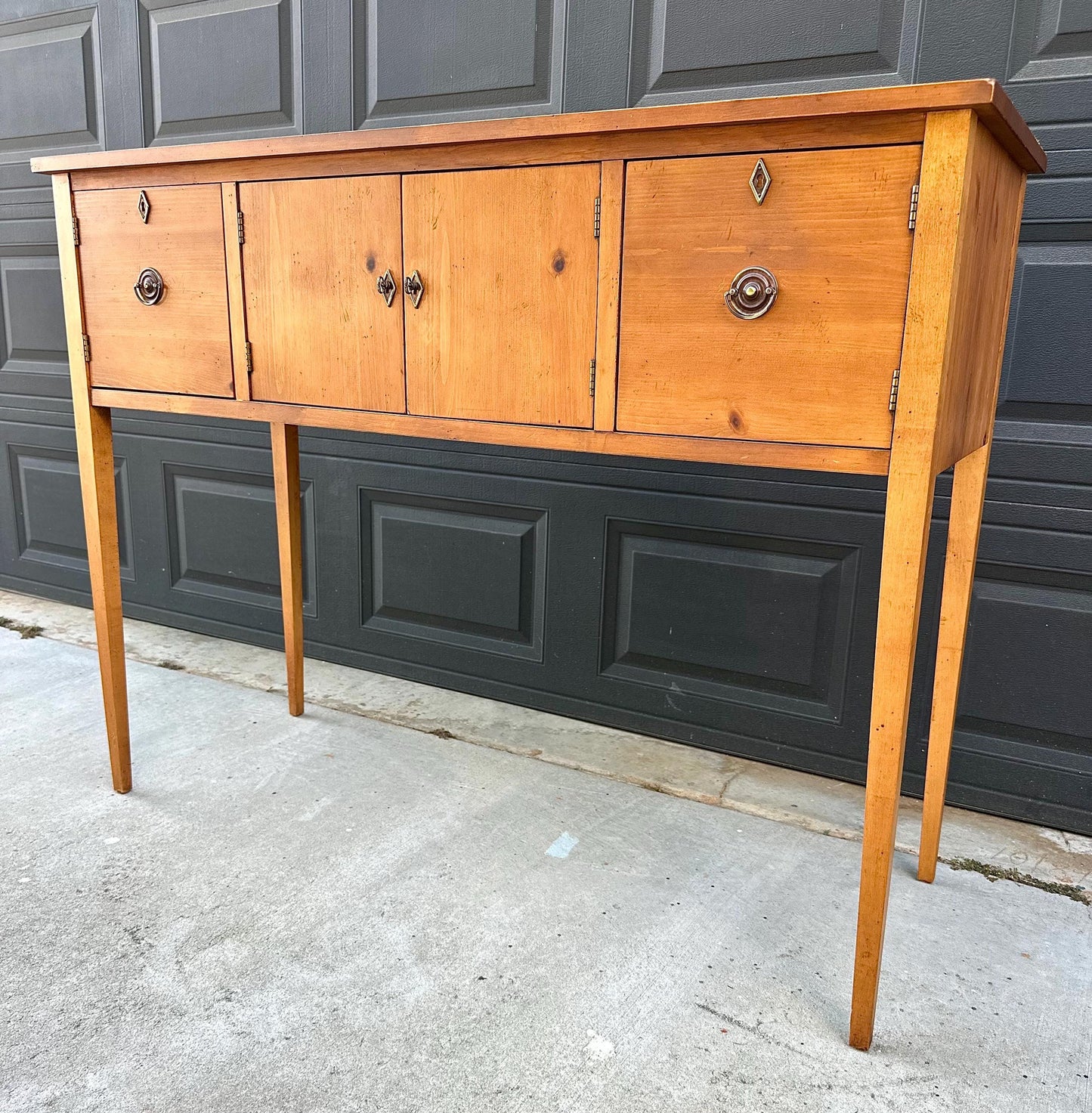 Vintage Lane Solid Pine Wood Huntboard Console Cabinet | Museum of American Folk Art