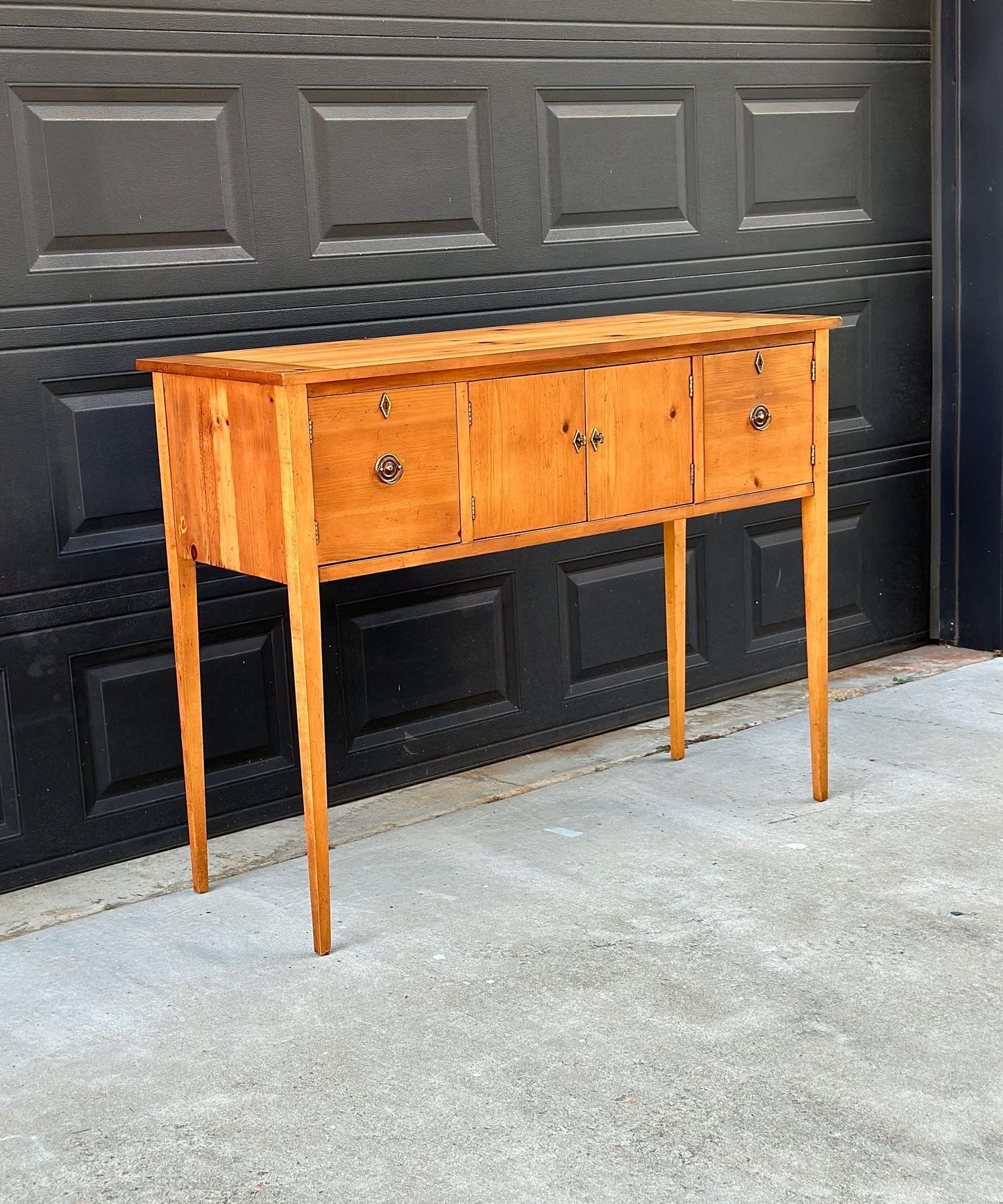 Vintage Lane Solid Pine Wood Huntboard Console Cabinet | Museum of American Folk Art