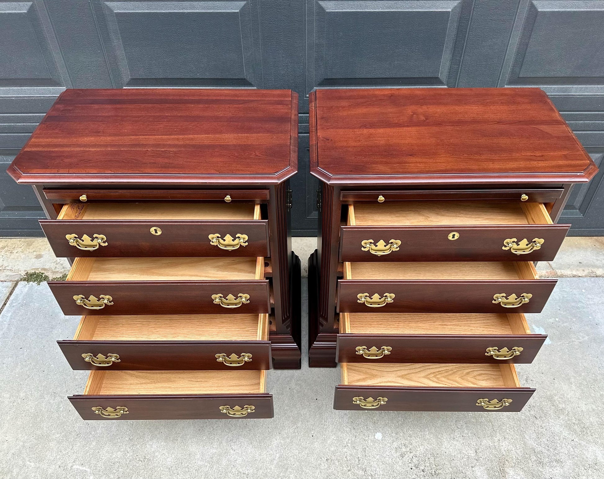Vintage Solid Mahogany Wood Four Drawer Traditional Bedside Chests with Pull Out Tray - a Pair