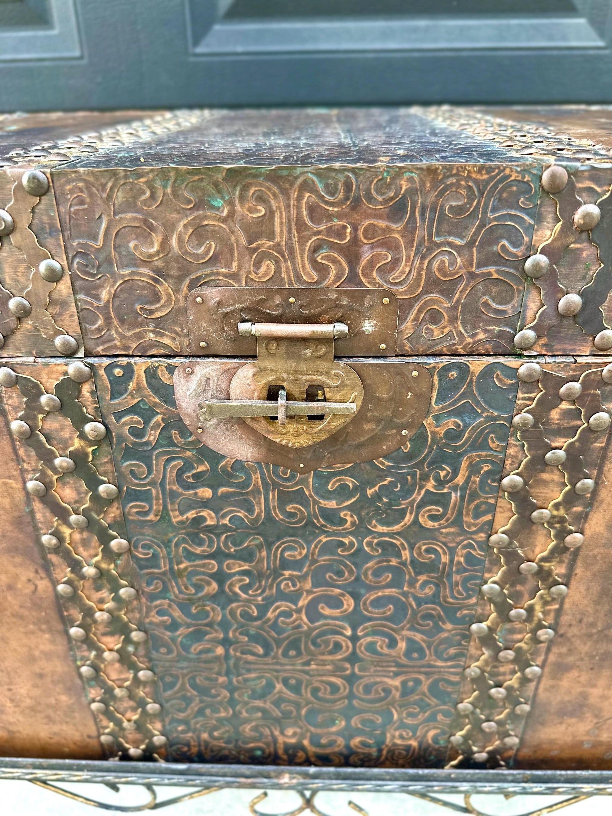 Vintage Mid 20th Century Velvet Lined Brass Studded Asian Trunk Storage Accent Table 26" Wide