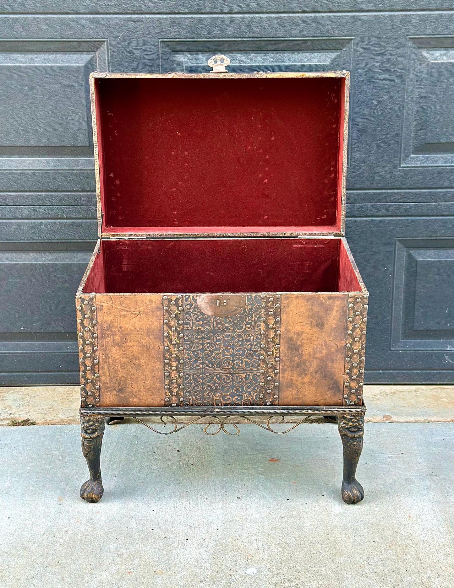 Vintage Mid 20th Century Velvet Lined Brass Studded Asian Trunk Storage Accent Table 26" Wide