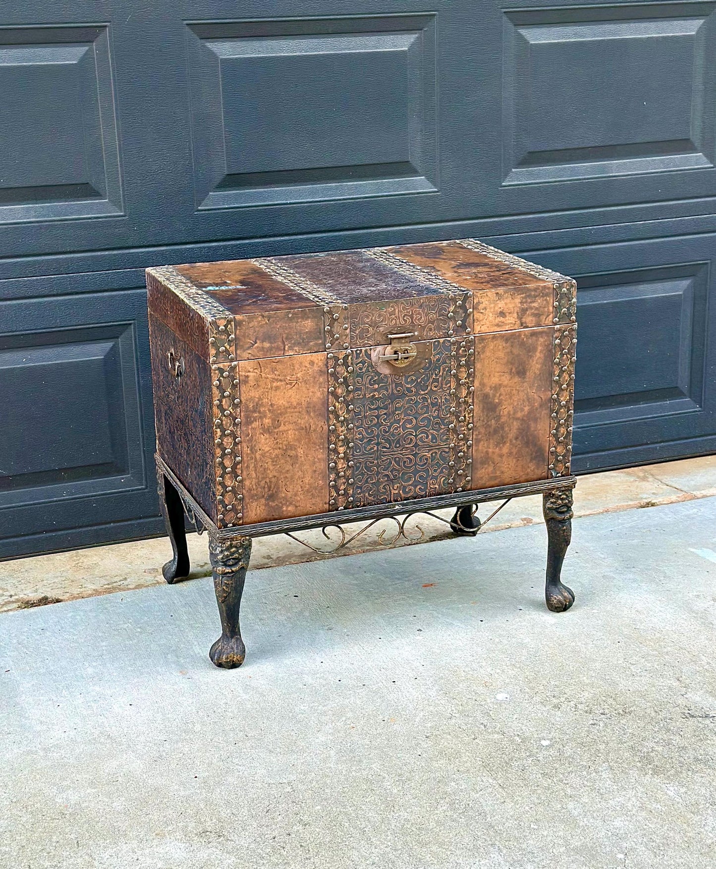 Vintage Mid 20th Century Velvet Lined Brass Studded Asian Trunk Storage Accent Table 26" Wide