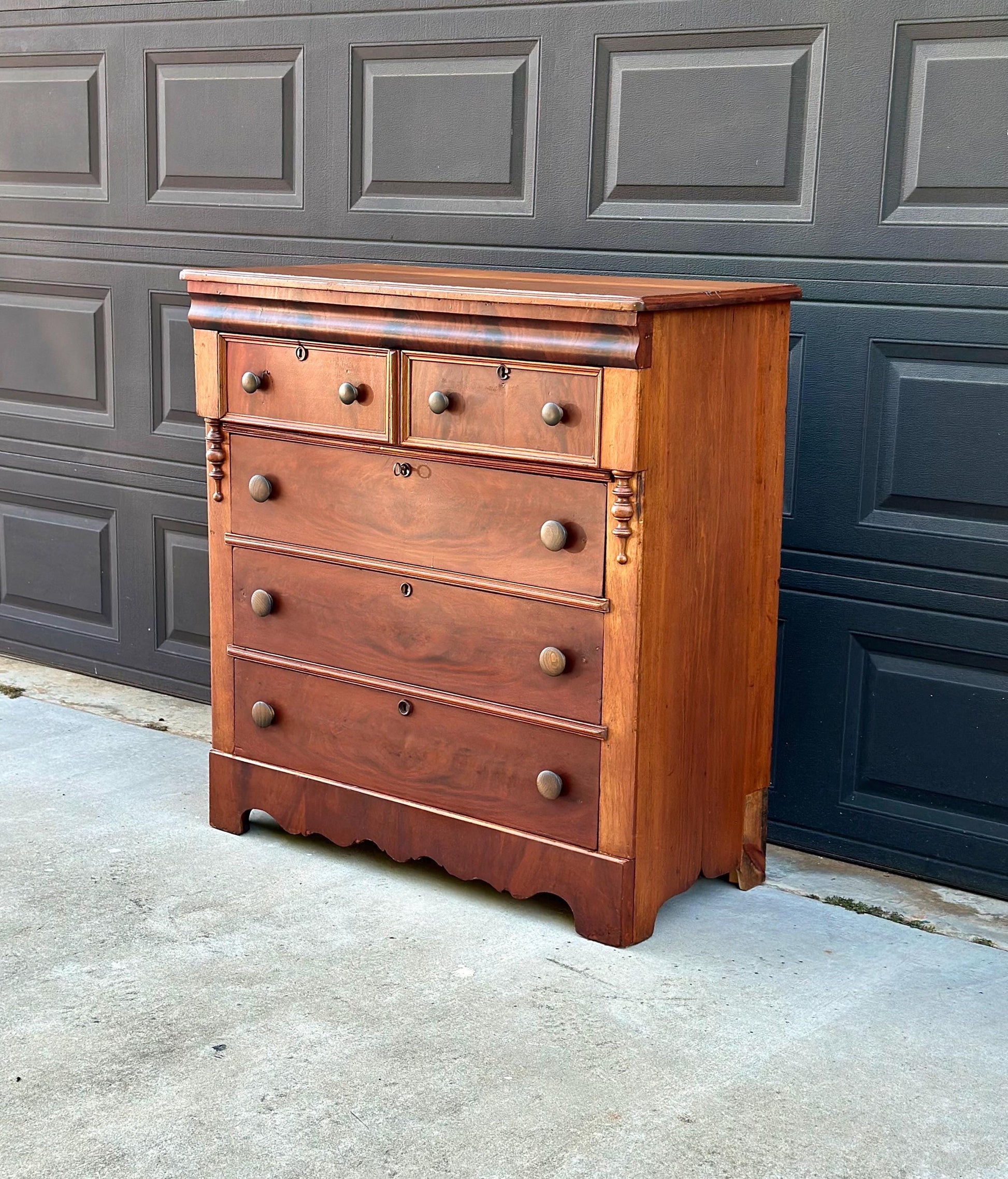 Antique Mid 19th Century Eastlake Bookmatched Mahogany Five Drawer Accent Dresser Chest 40.5" Wide