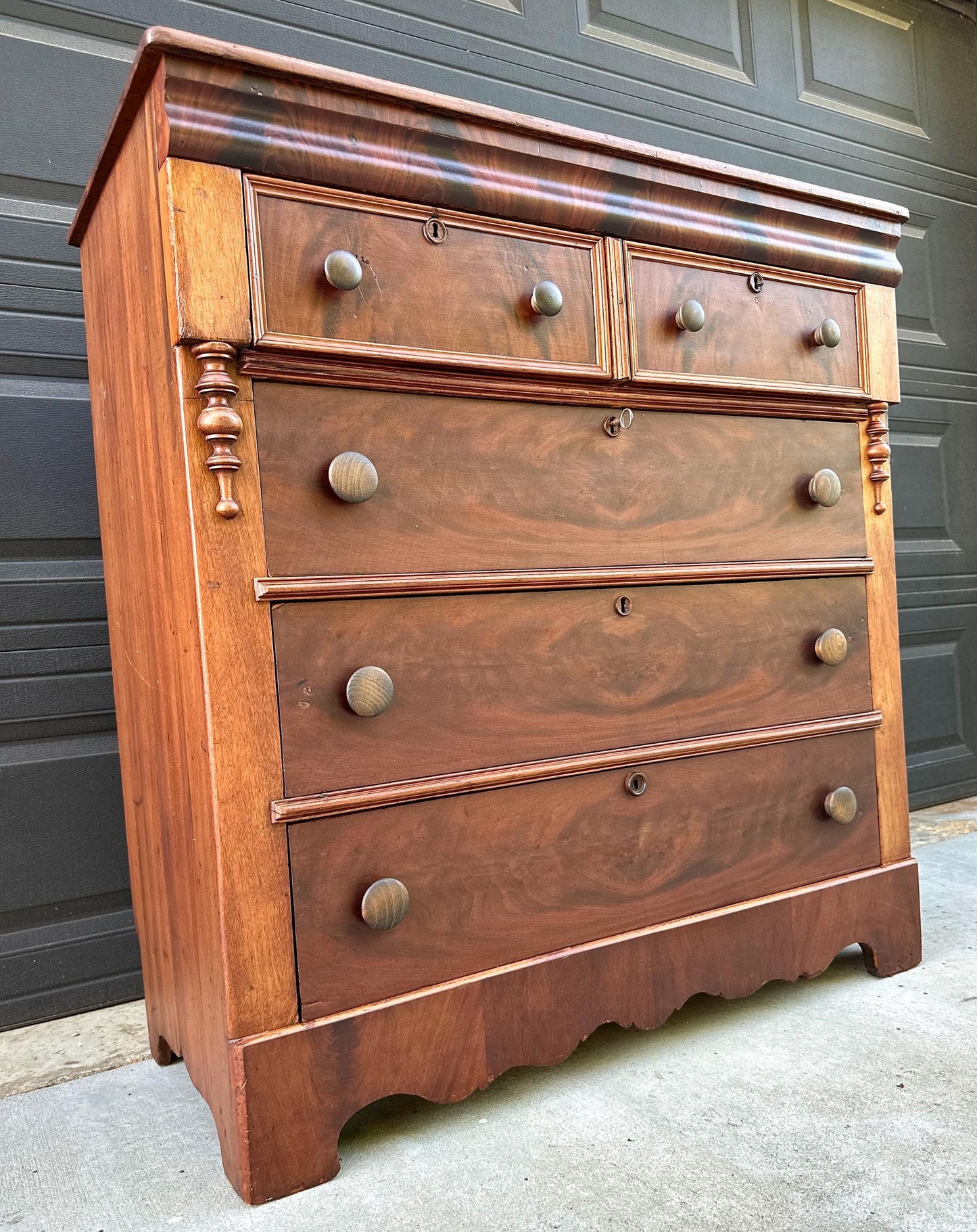Antique Mid 19th Century Eastlake Bookmatched Mahogany Five Drawer Accent Dresser Chest 40.5" Wide