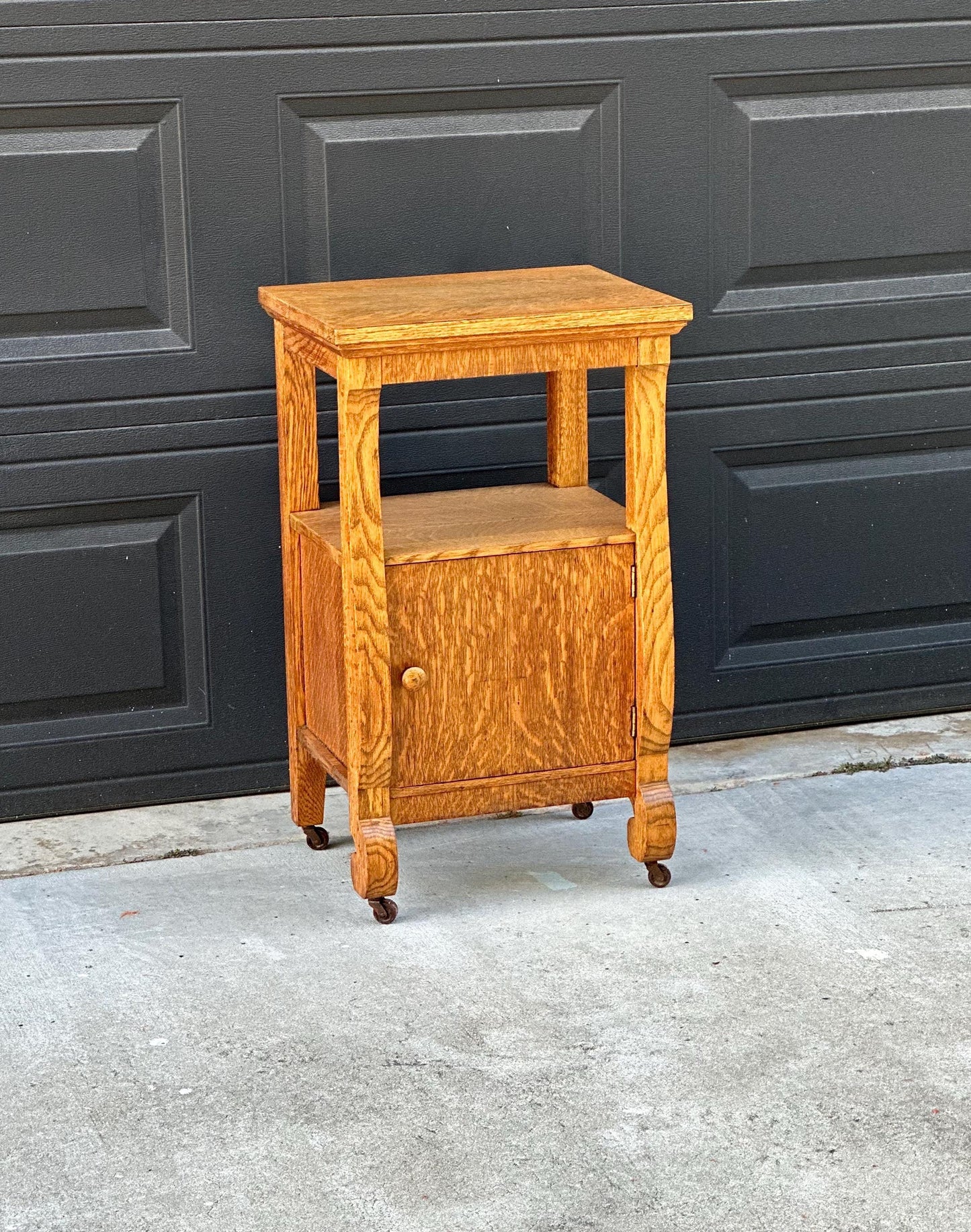 Antique Early 20th C Quarter Sawn Oak Wood Open Shelf Accent Cabinet on Casters 18" Wide