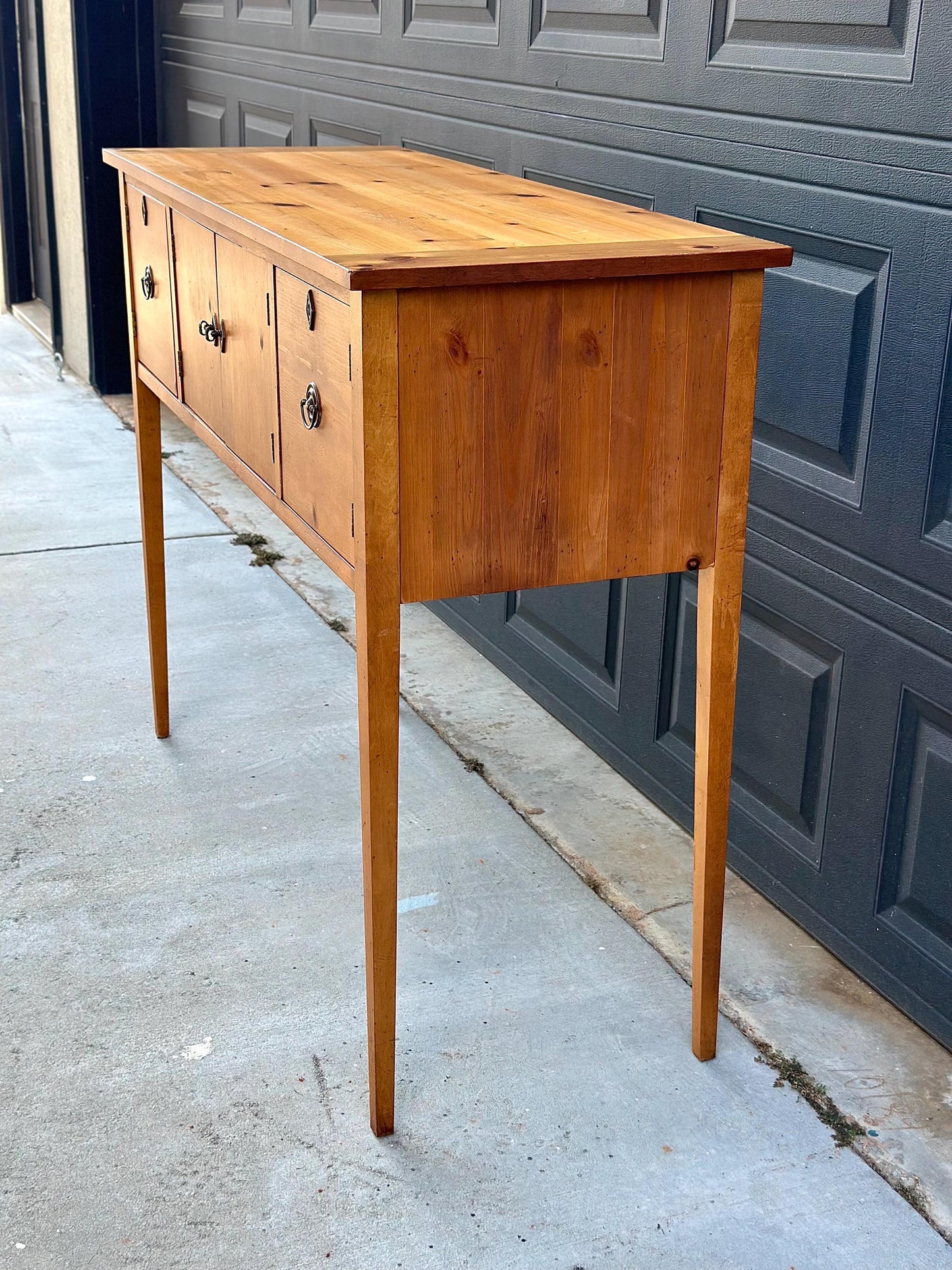 Vintage Lane Solid Pine Wood Huntboard Console Cabinet | Museum of American Folk Art