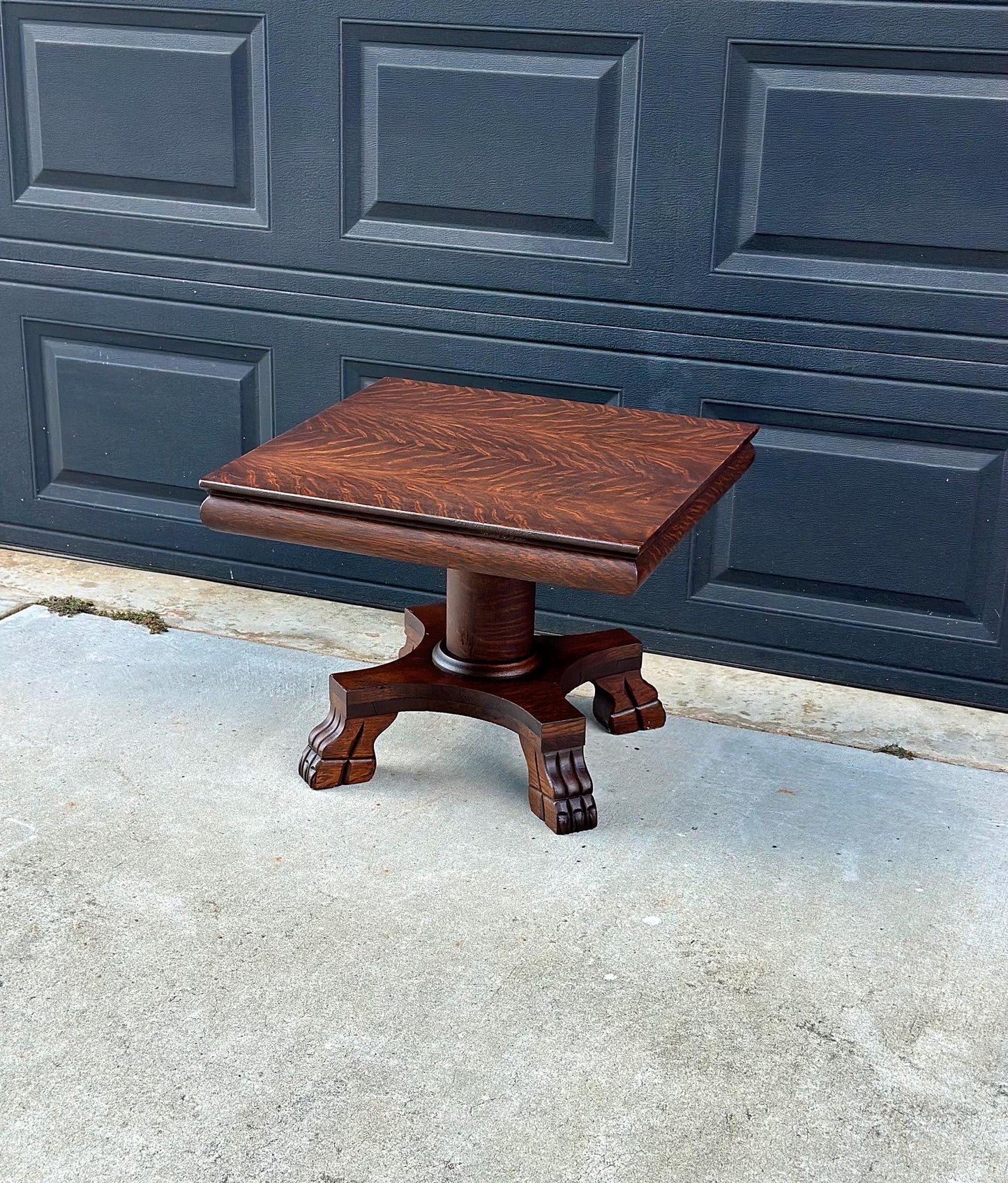 Antique Early 20th Century Quarter Sawn Oak Carved Wood Cocktail Accent Table