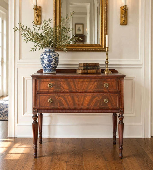 Vintage Mid 20th Century Crotch Mahogany Federal Fluted Leg Hallway Accent Table