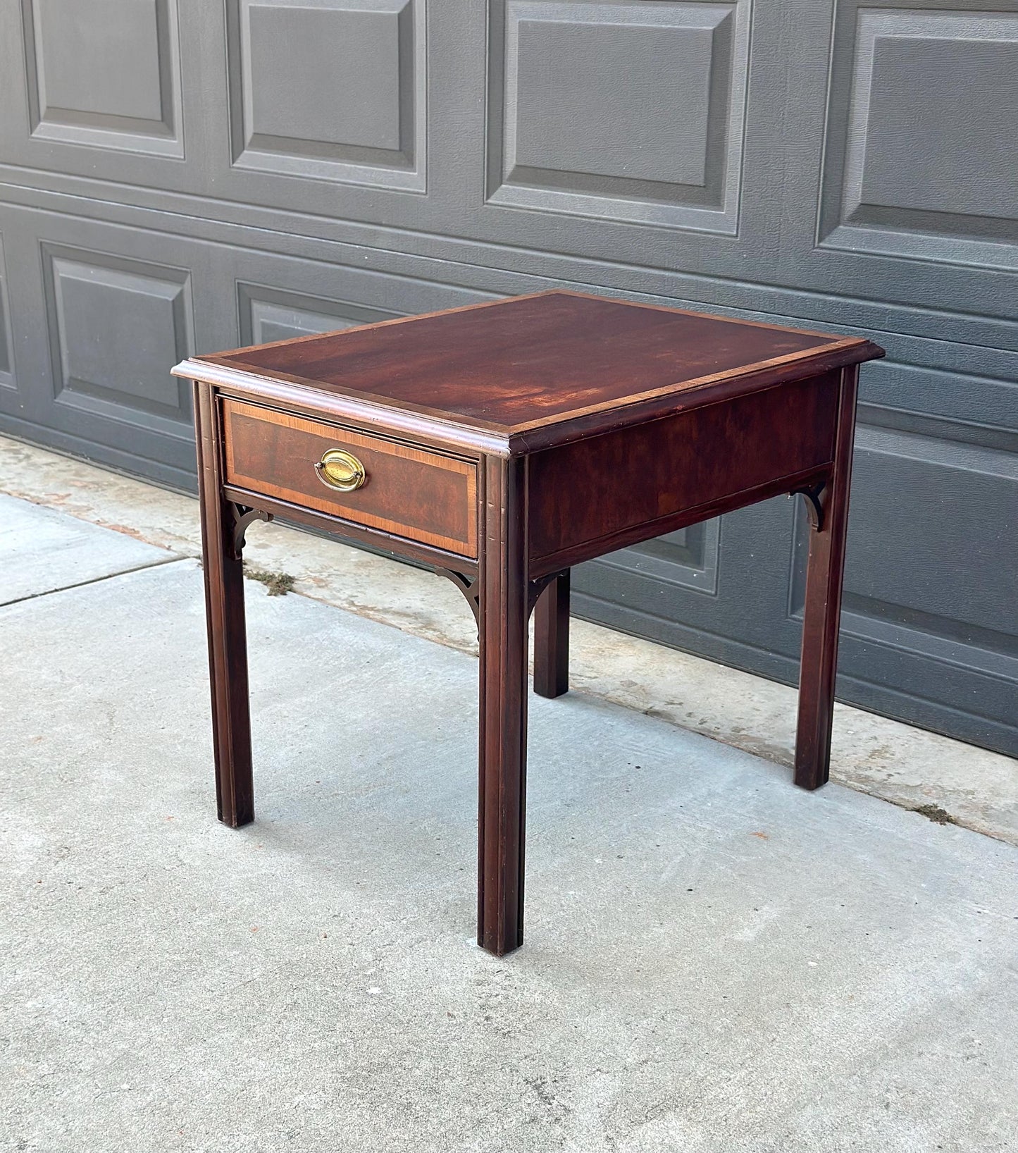 Vintage Mid 20th Century Traditional Banded Mahogany Single Drawer Lamp End Table 21.25" Wide