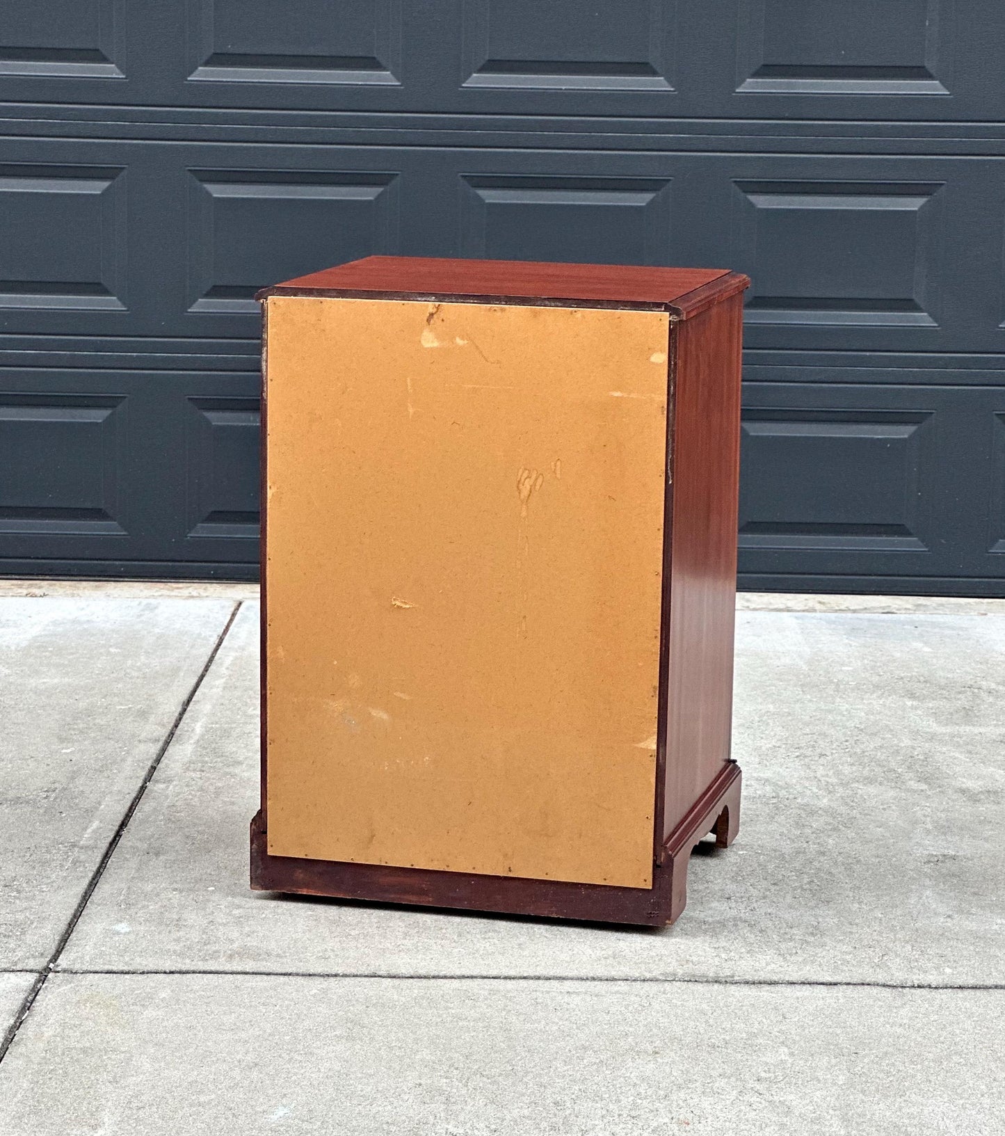 Antique Early 20th Century Crotch Mahogany General Electric Radio Traditional Cabinet on Casters 22" Wide