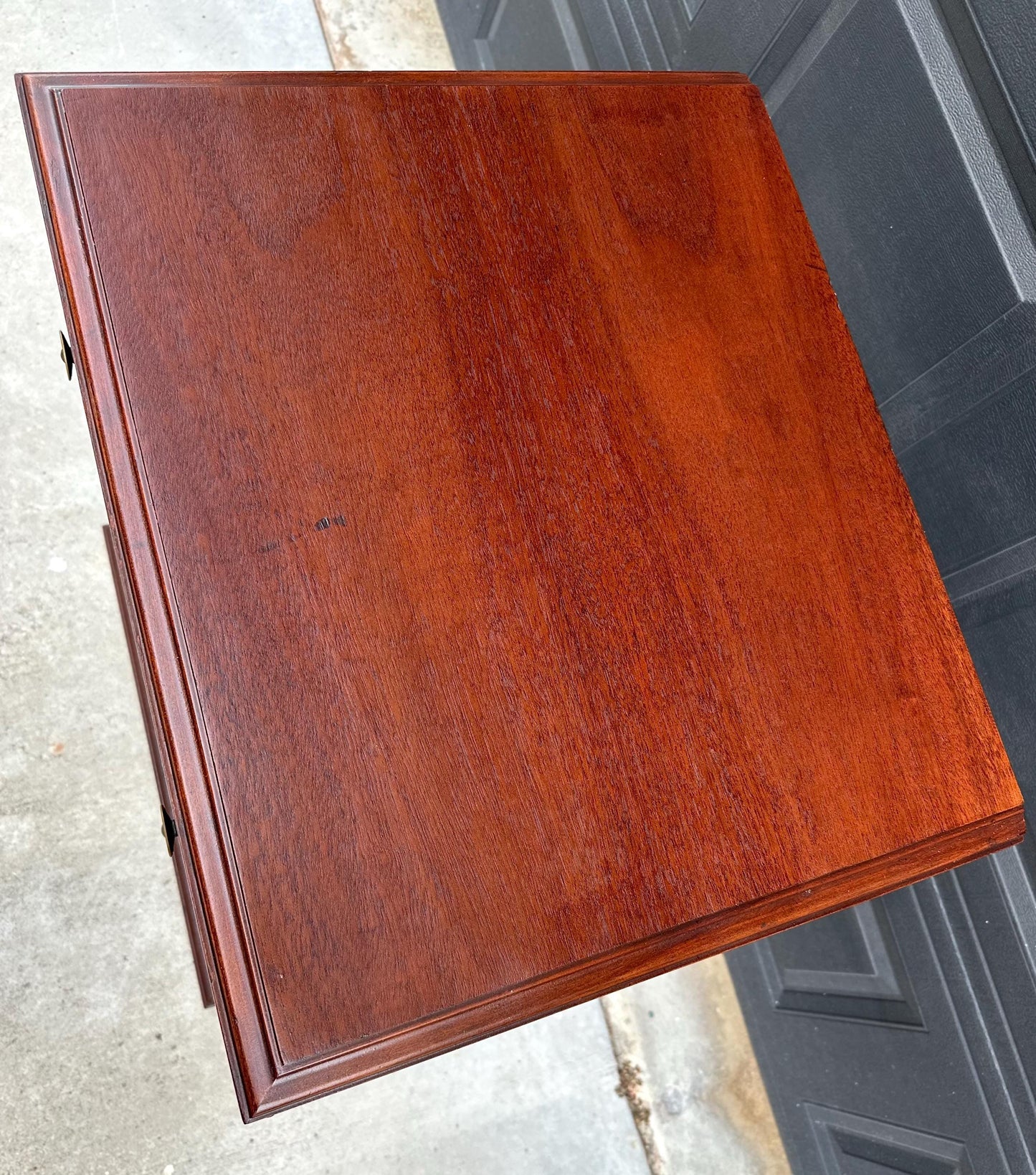 Antique Early 20th Century Crotch Mahogany General Electric Radio Traditional Cabinet on Casters 22" Wide