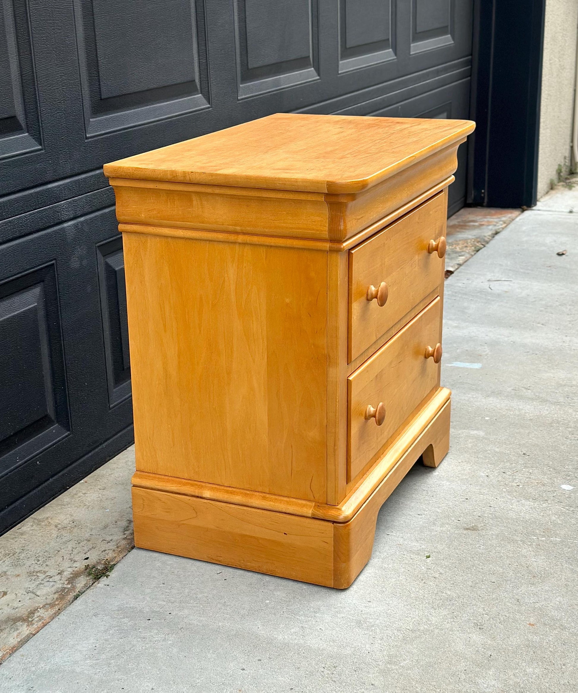 Vintage Late 20th Century Light Wood Turned Knob Storage Nightstand 26" Wide