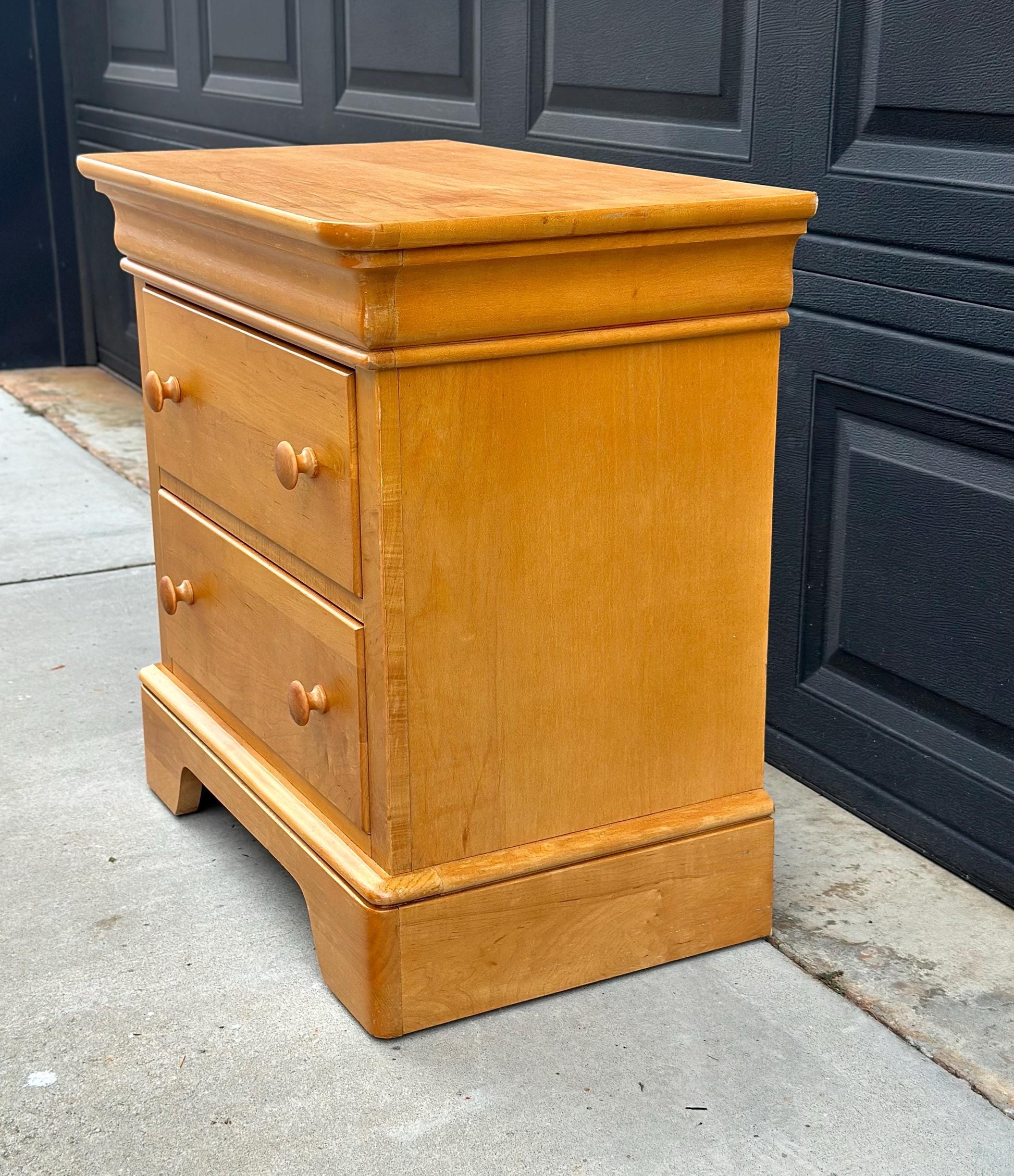 Vintage Late 20th Century Light Wood Turned Knob Storage Nightstand 26" Wide