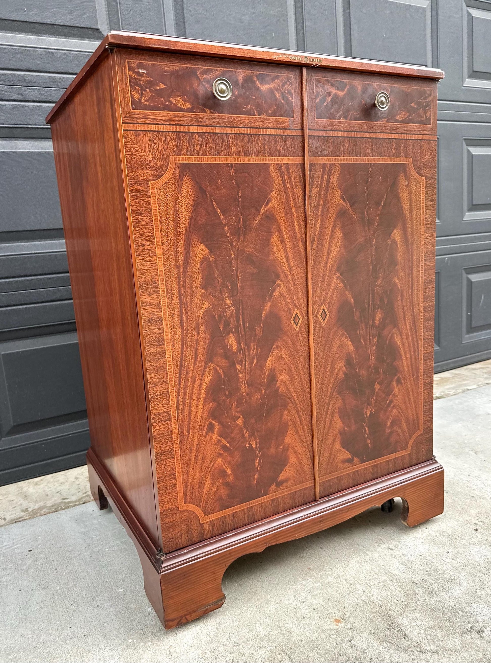Antique Early 20th Century Crotch Mahogany General Electric Radio Traditional Cabinet on Casters 22" Wide