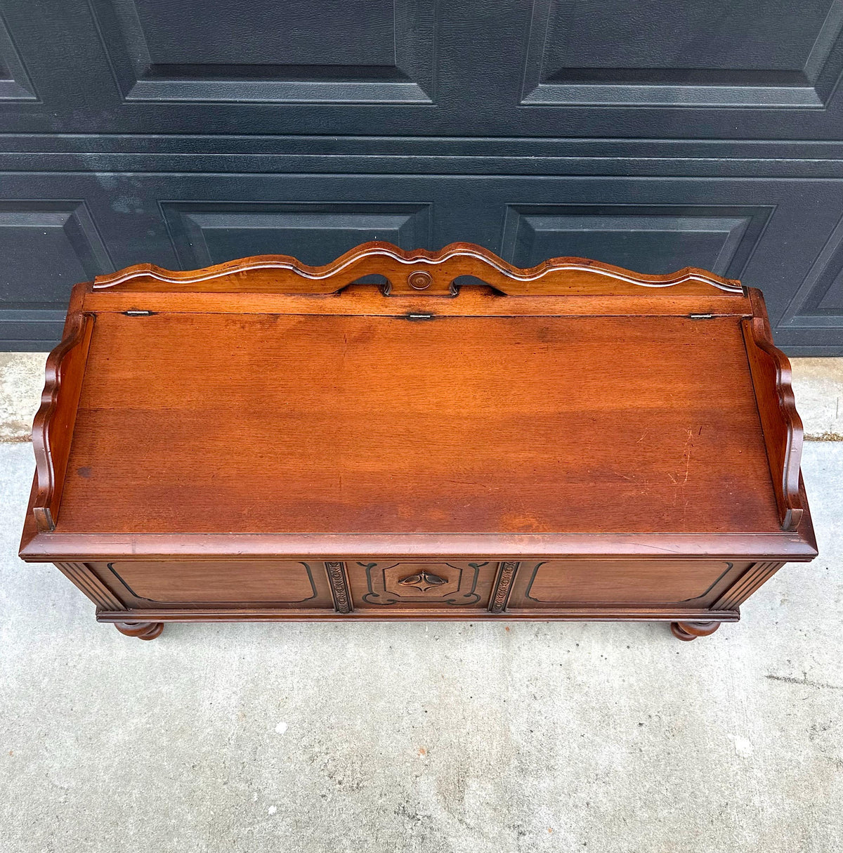 Antique Early 20th Century West Branch Cedar Trunk Lift Top Storage Entry Bench | Raised Wood Chest 45" Wide
