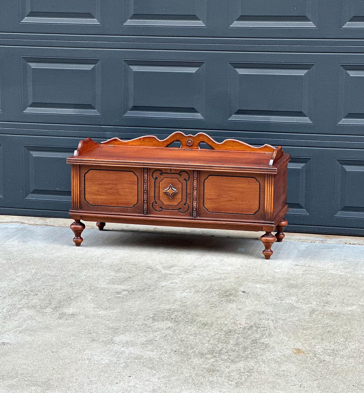 Antique Early 20th Century West Branch Cedar Trunk Lift Top Storage Entry Bench | Raised Wood Chest 45" Wide
