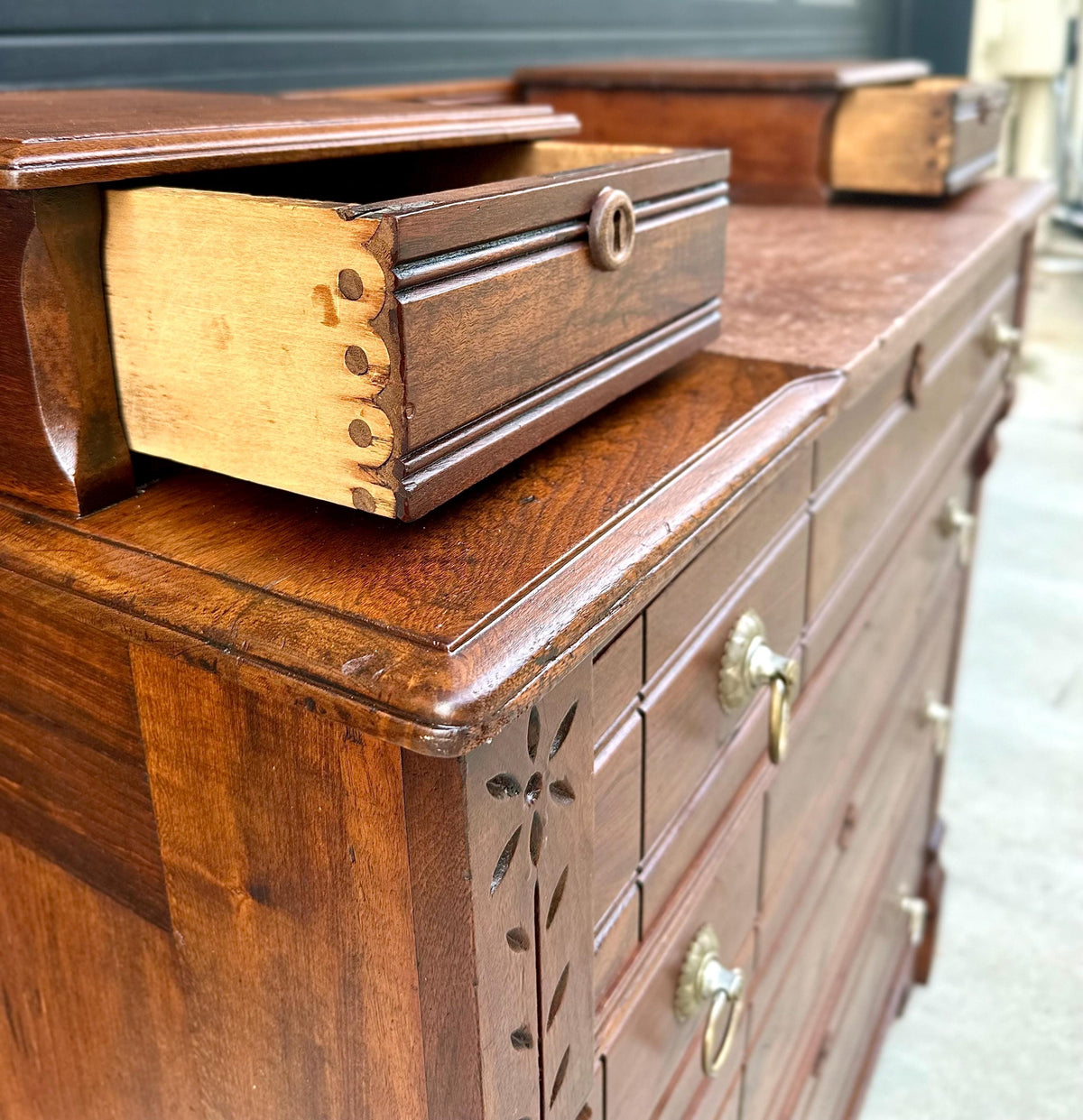 Antique 1870s Burl Walnut & Marble Top Ring Pull Eastlake Chest of Drawers Accent Dresser 40" Wide