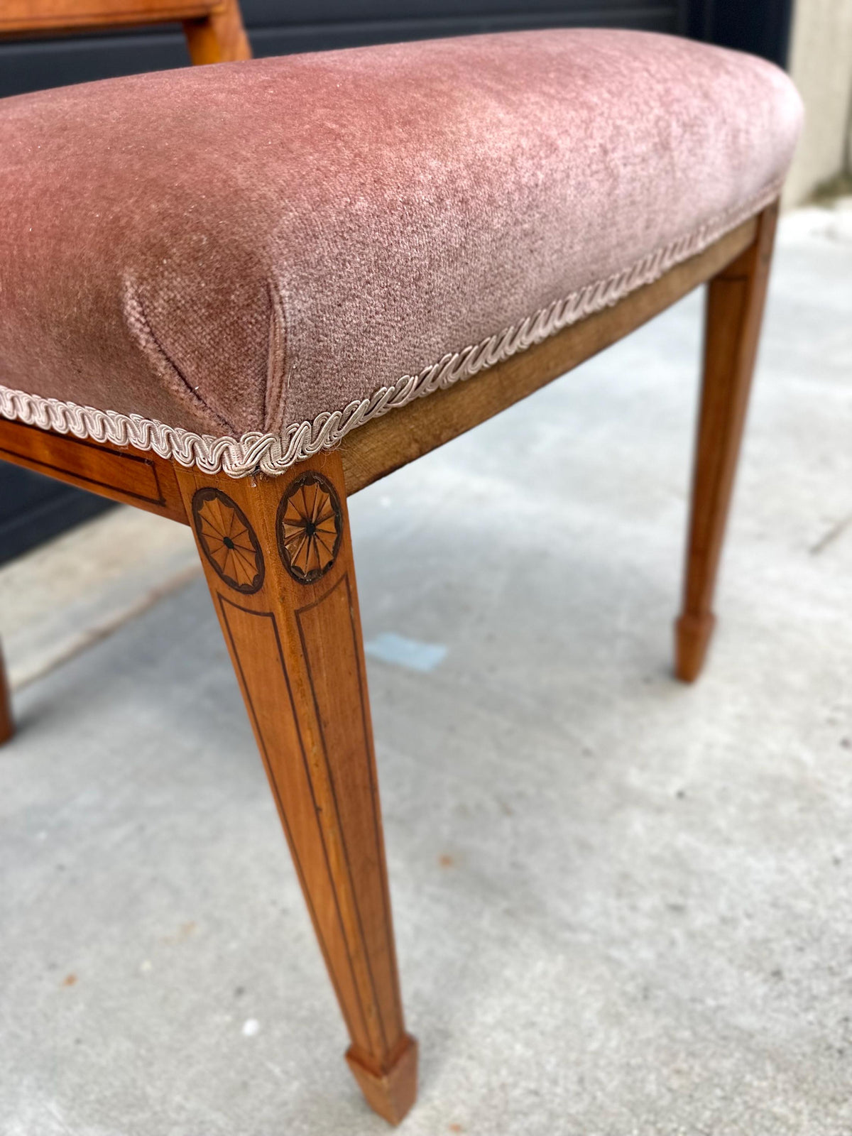 Antique Late 19th C Edwardian Sheraton Inlaid Yew Wood Upholstered Chair 18" Wide