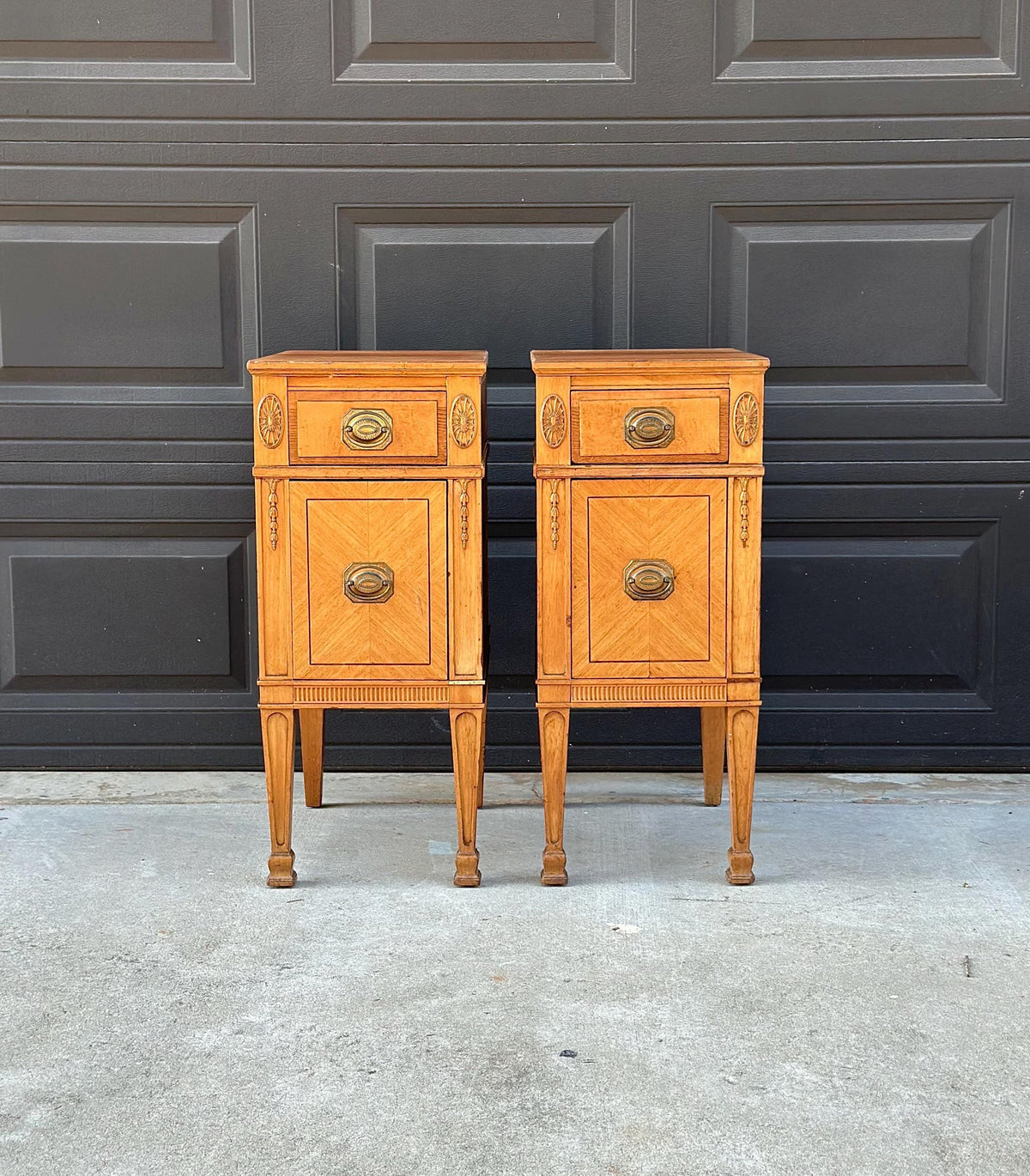 Antique Early 20th C Burl Maple & Mahogany Neoclassical Nightstands 12.5" Wide - a Pair