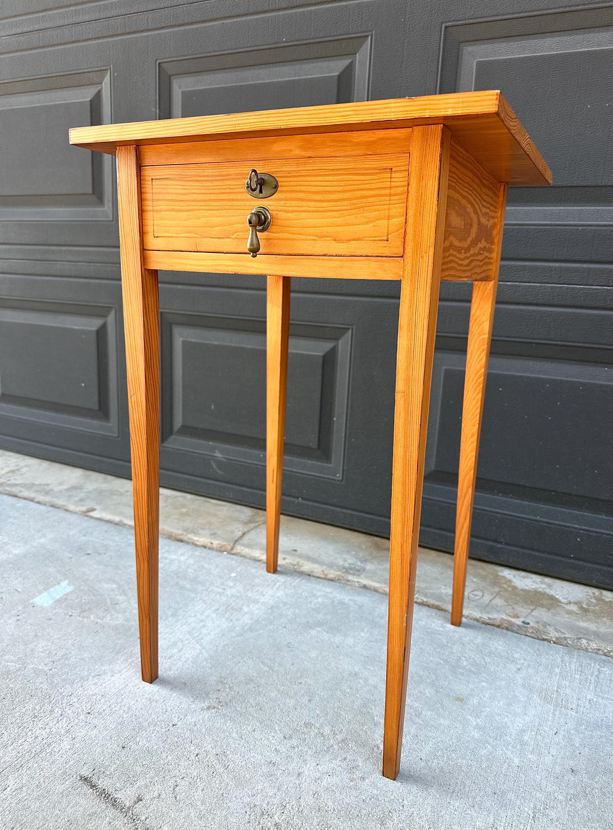 Vintage Mid 20th C Saddle & Hunting Horn Accent Side Table with Skeleton Key 18" Wide
